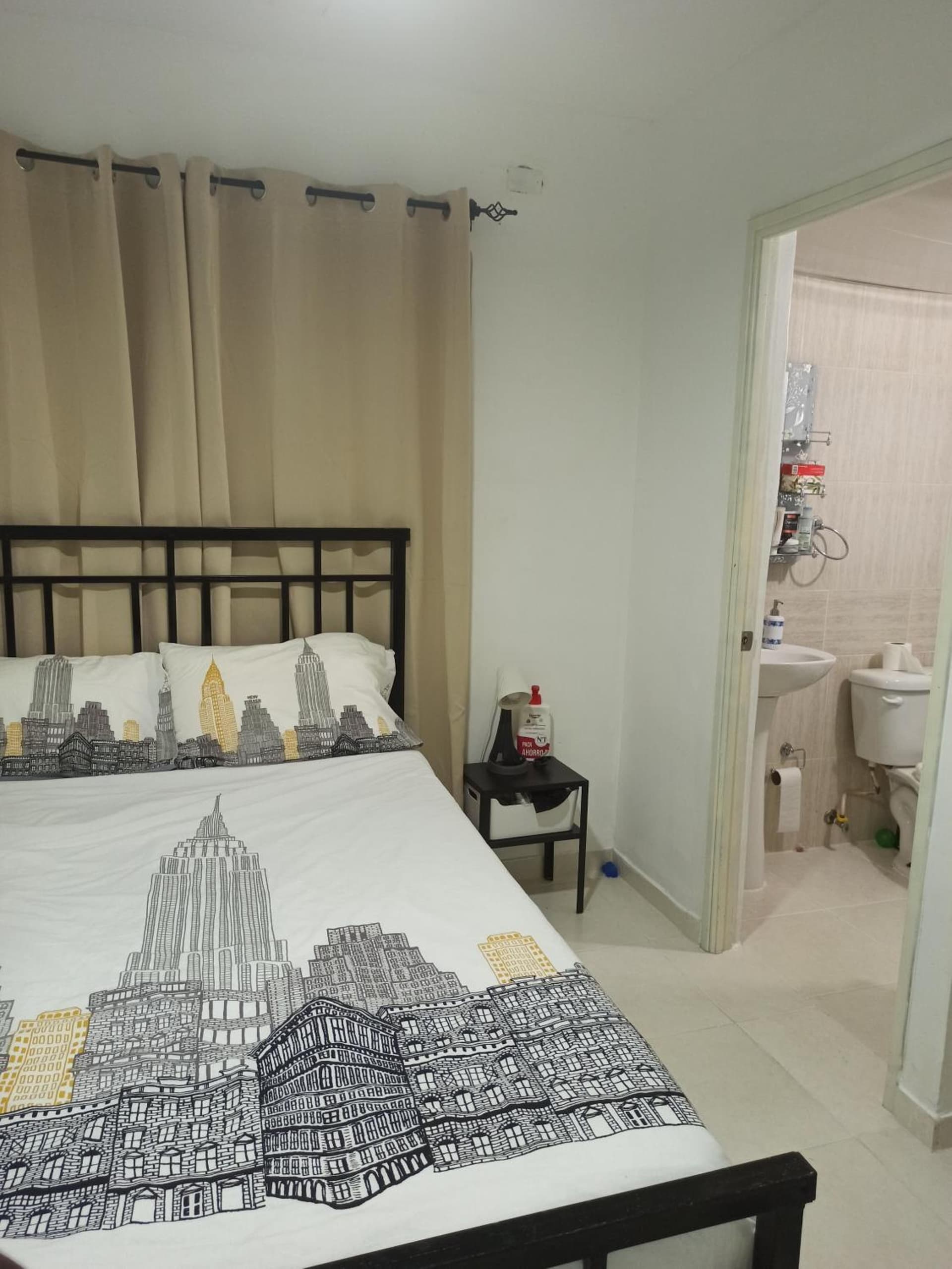 Hermoso Apartamento Carmen Renata III a 10 minutos de Embajada Americana - Photo 23