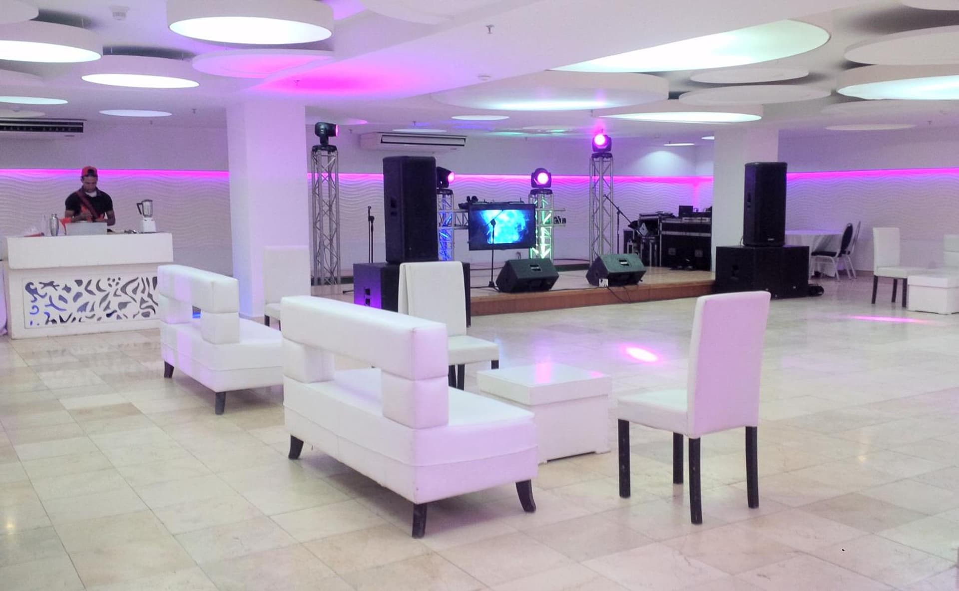 Hotel Faranda Express Puerta del Sol Porlamar - Photo 9