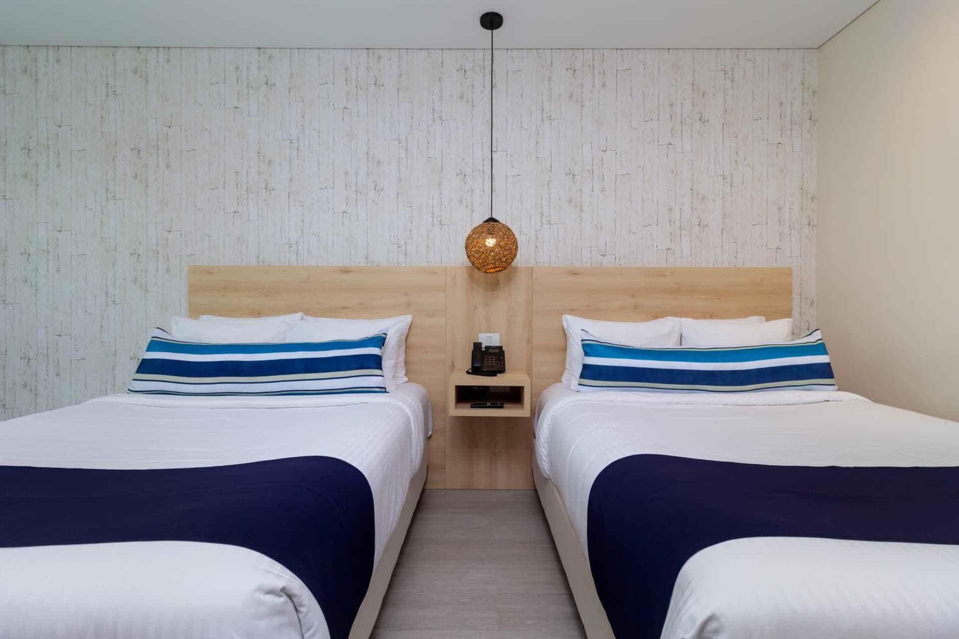 Aquamare Hotel - Photo 51