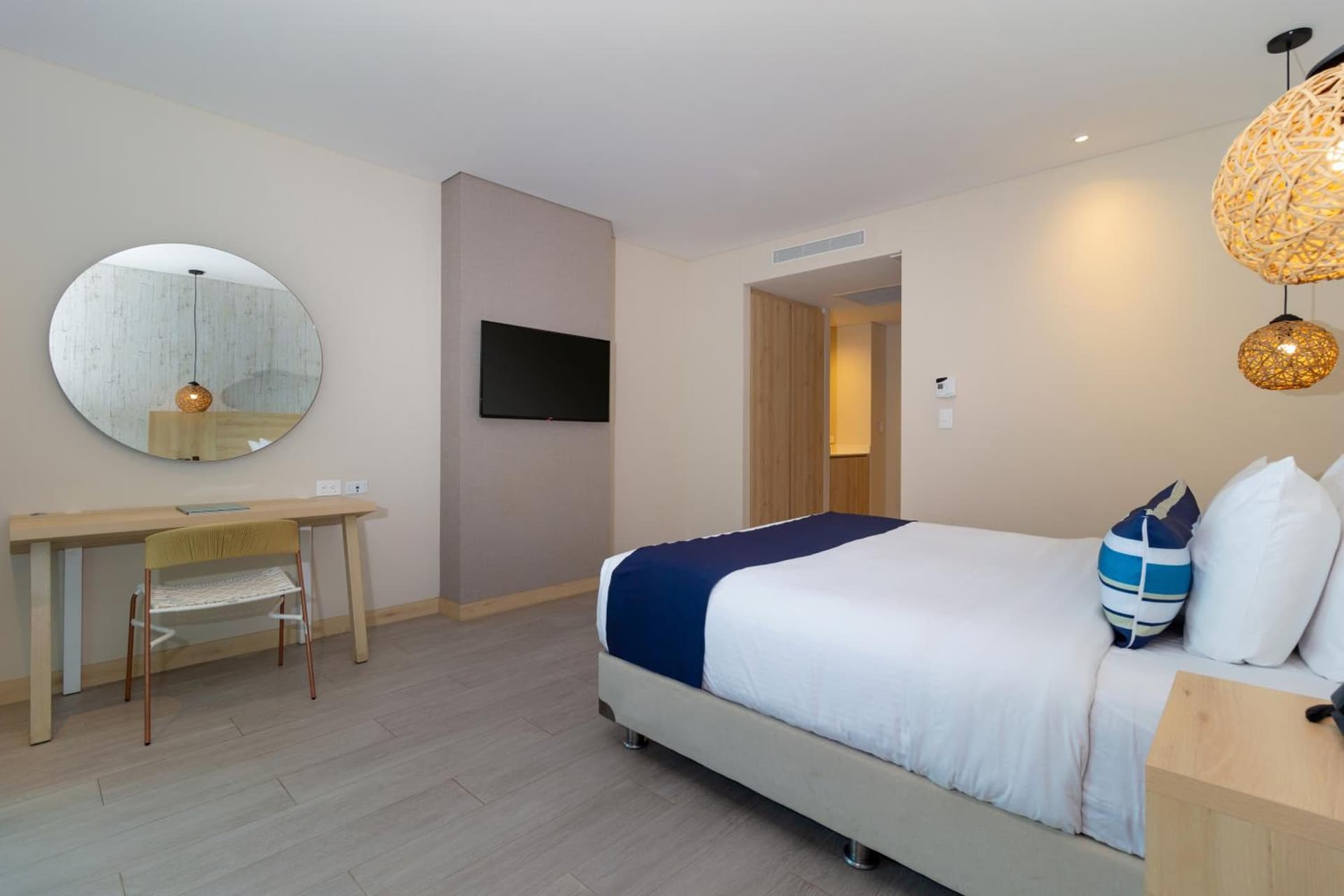 Aquamare Hotel - Photo 57