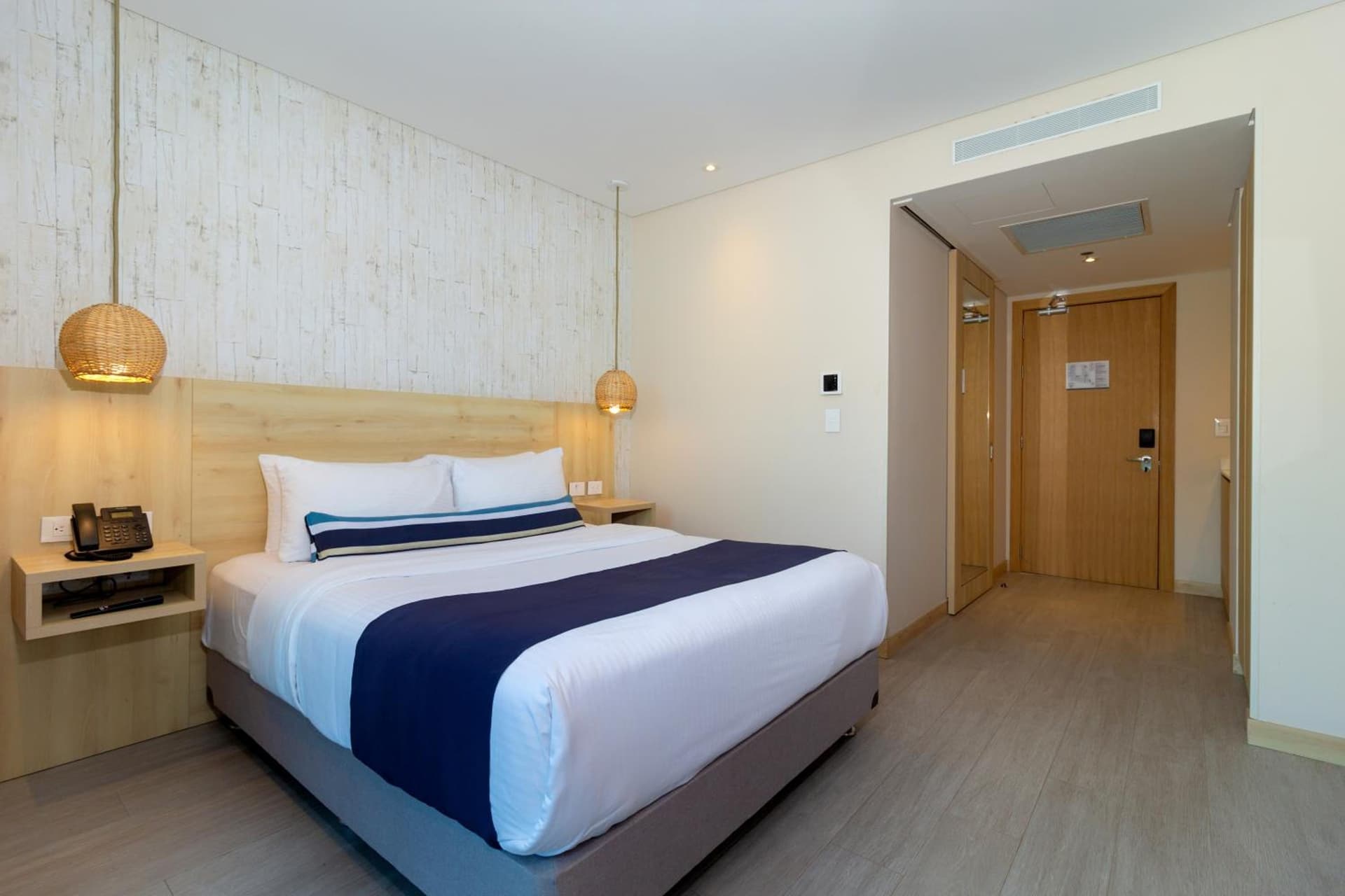 Aquamare Hotel - Photo 66