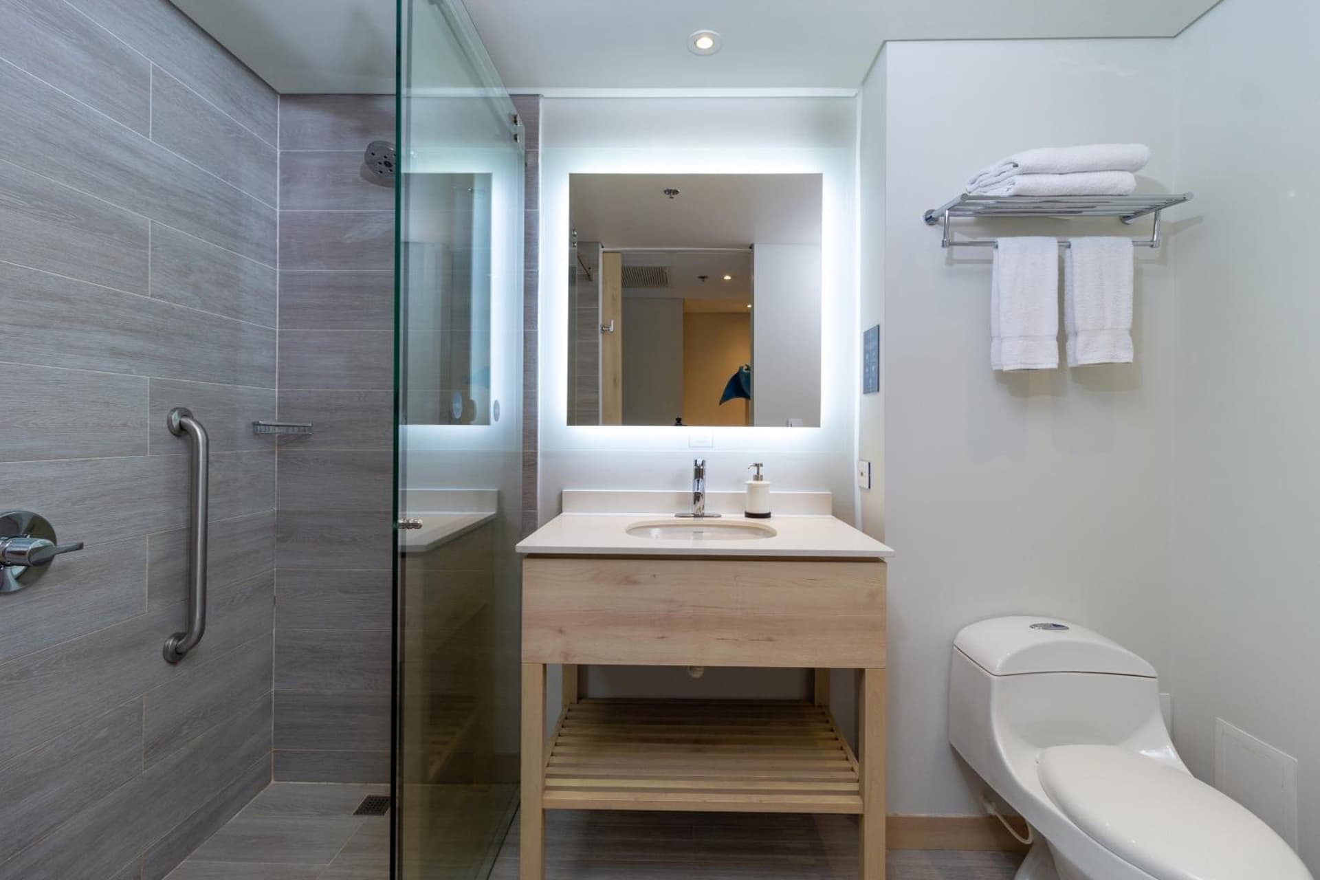 Aquamare Hotel - Photo 60