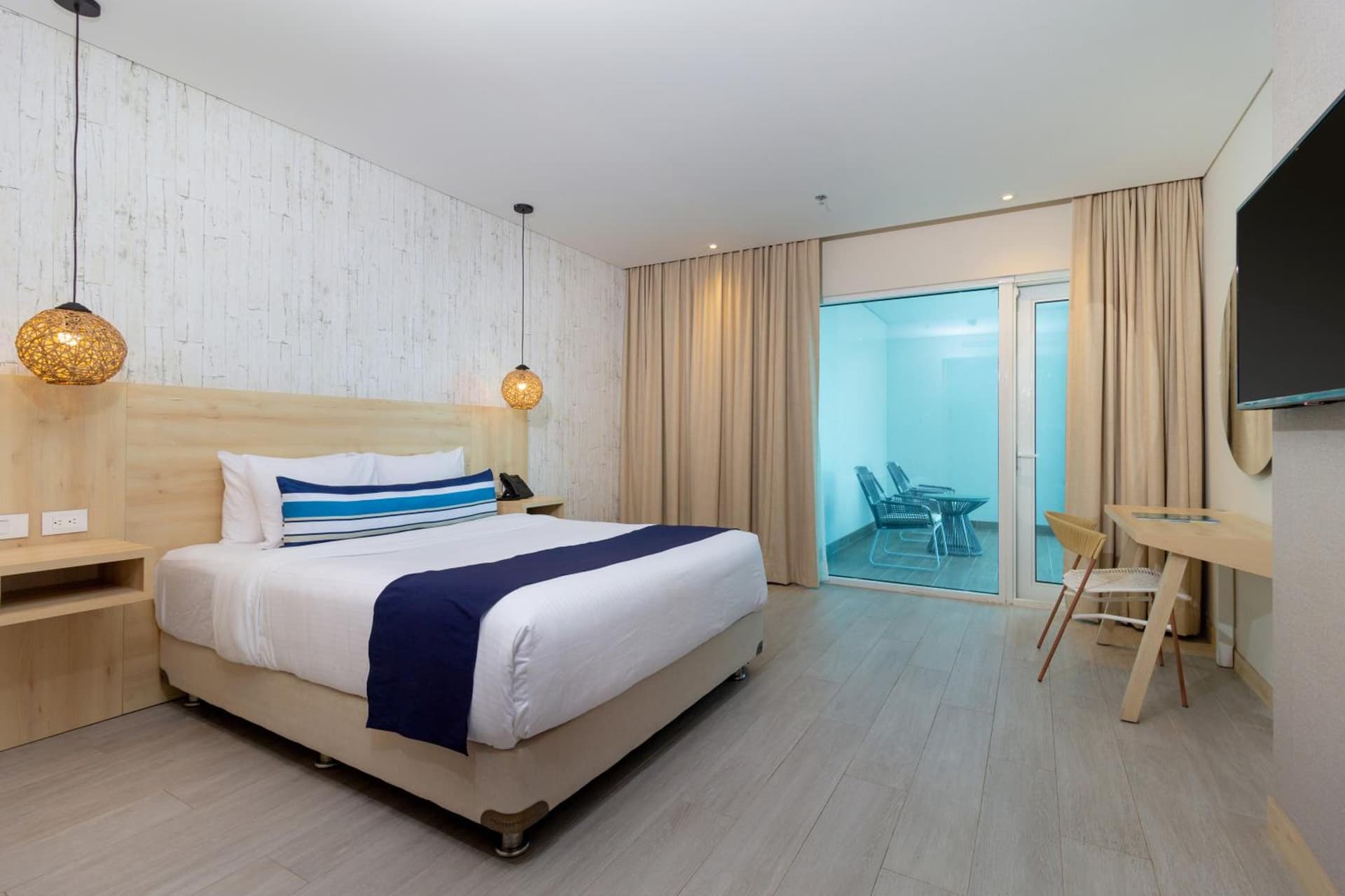 Aquamare Hotel - Photo 65