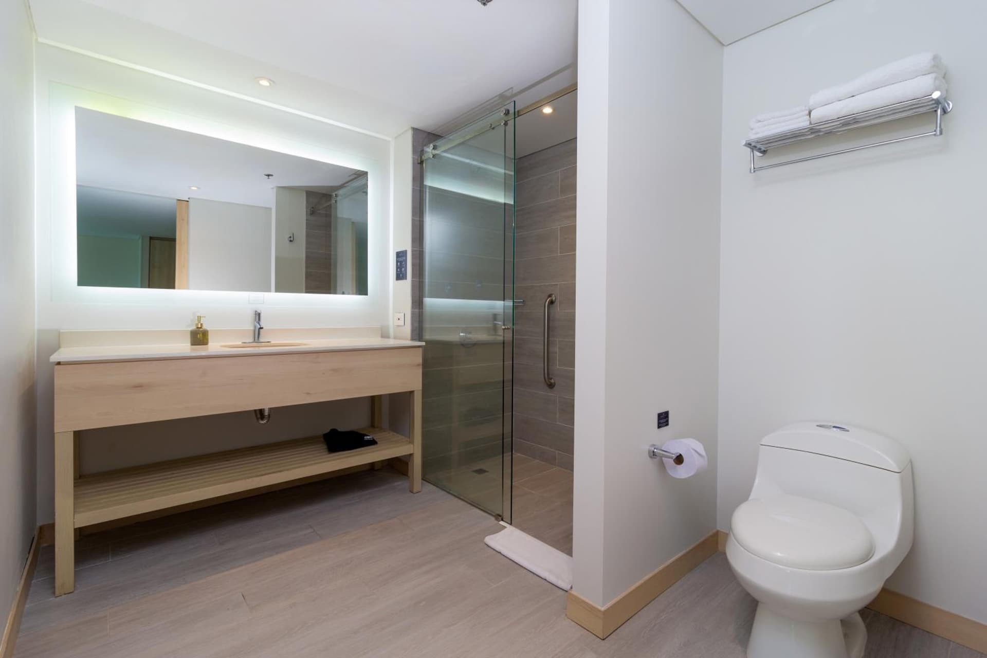 Aquamare Hotel - Photo 74