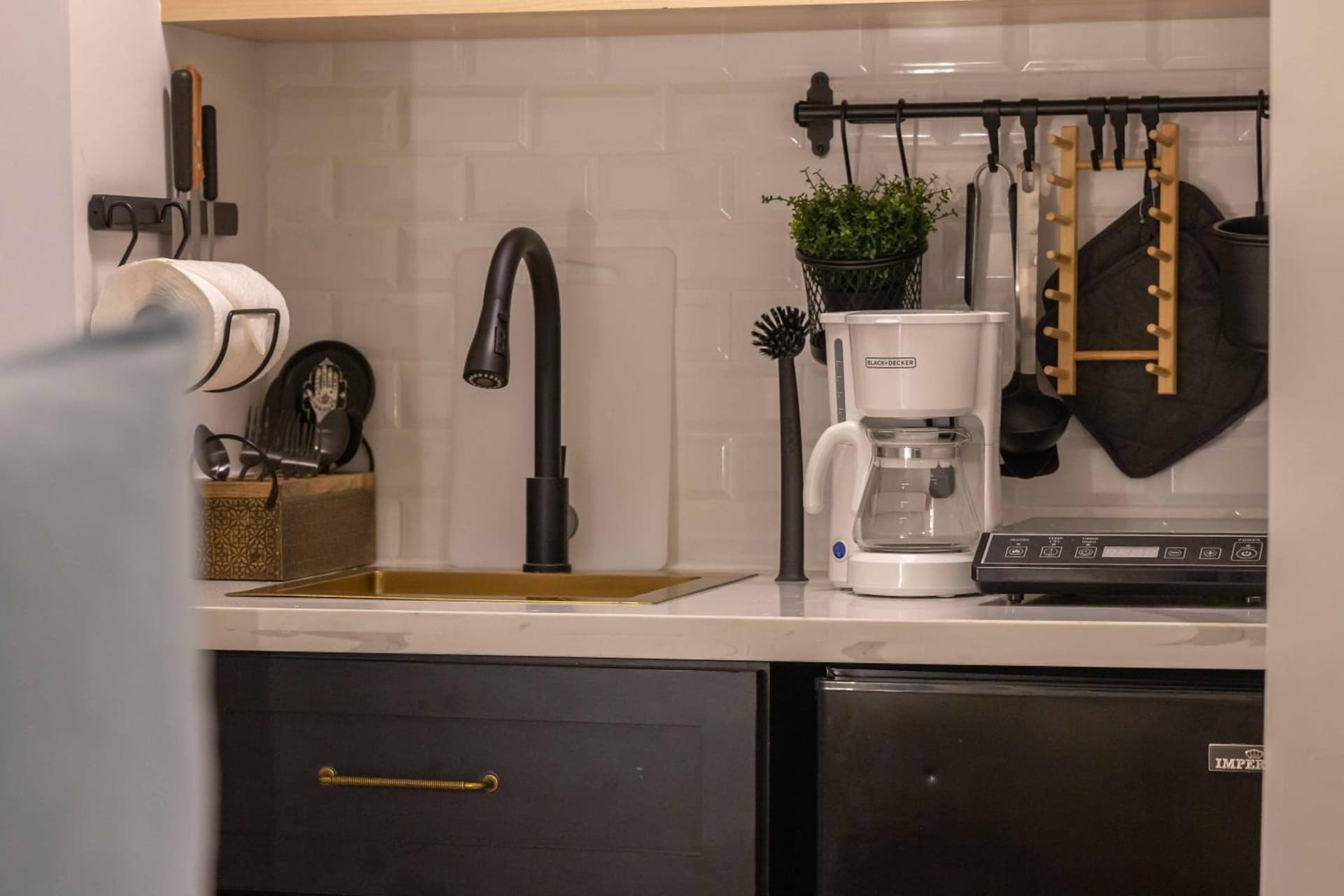 Travellers Beach Resort - Photo 12