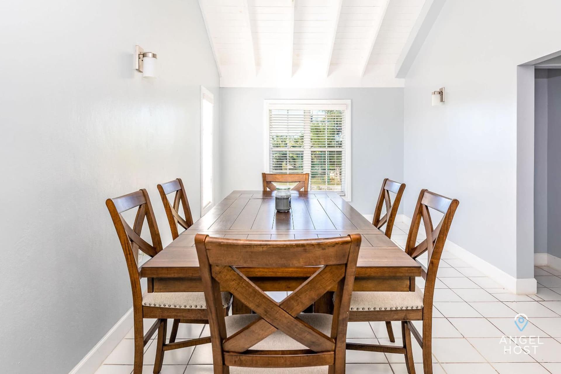 Bright and Roomie Bottle Creek Apartments - Photo 22