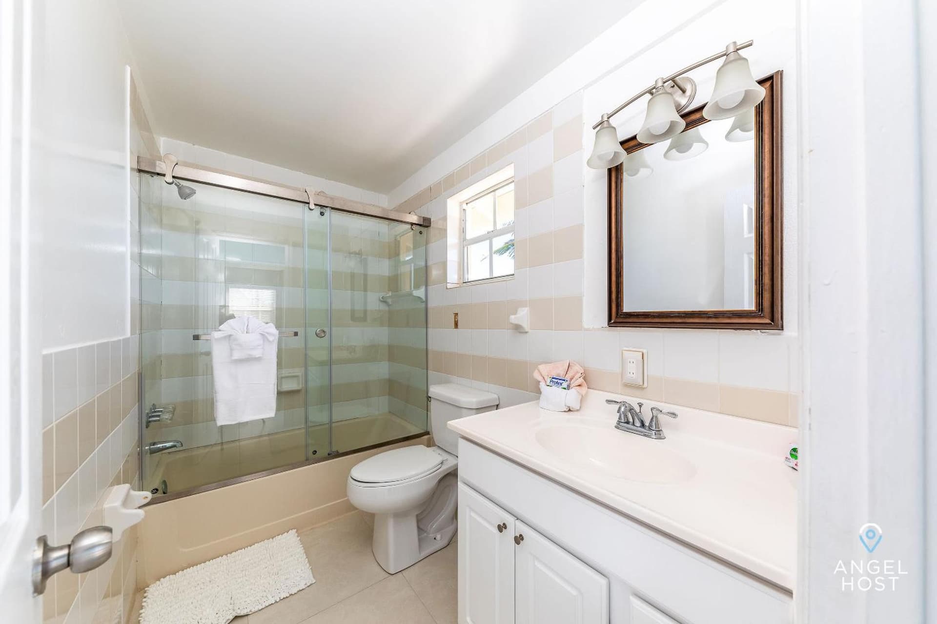 Bright and Roomie Bottle Creek Apartments - Photo 27