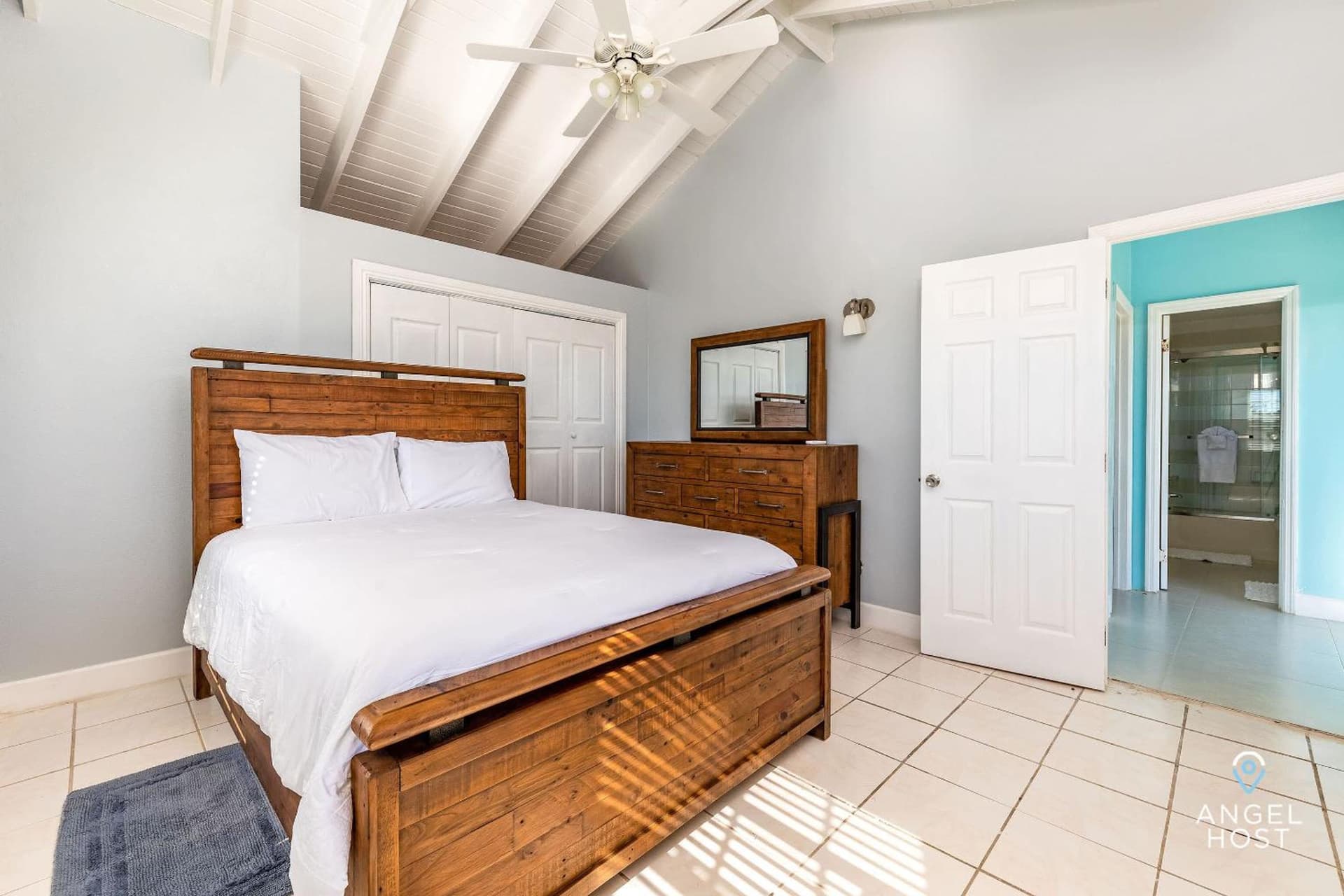 Bright and Roomie Bottle Creek Apartments - Photo 30