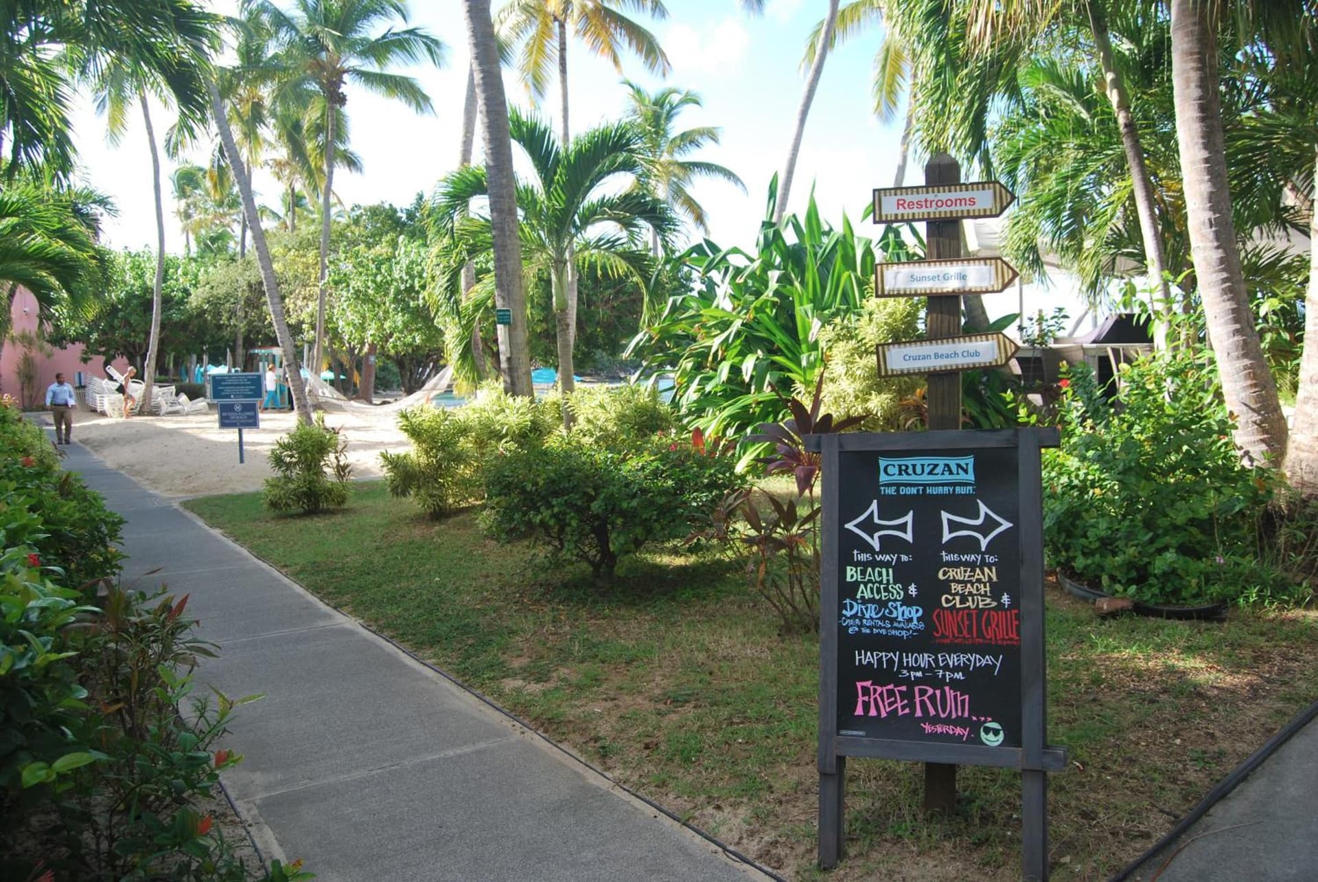 Secret Harbour Beach Resort - Photo 55