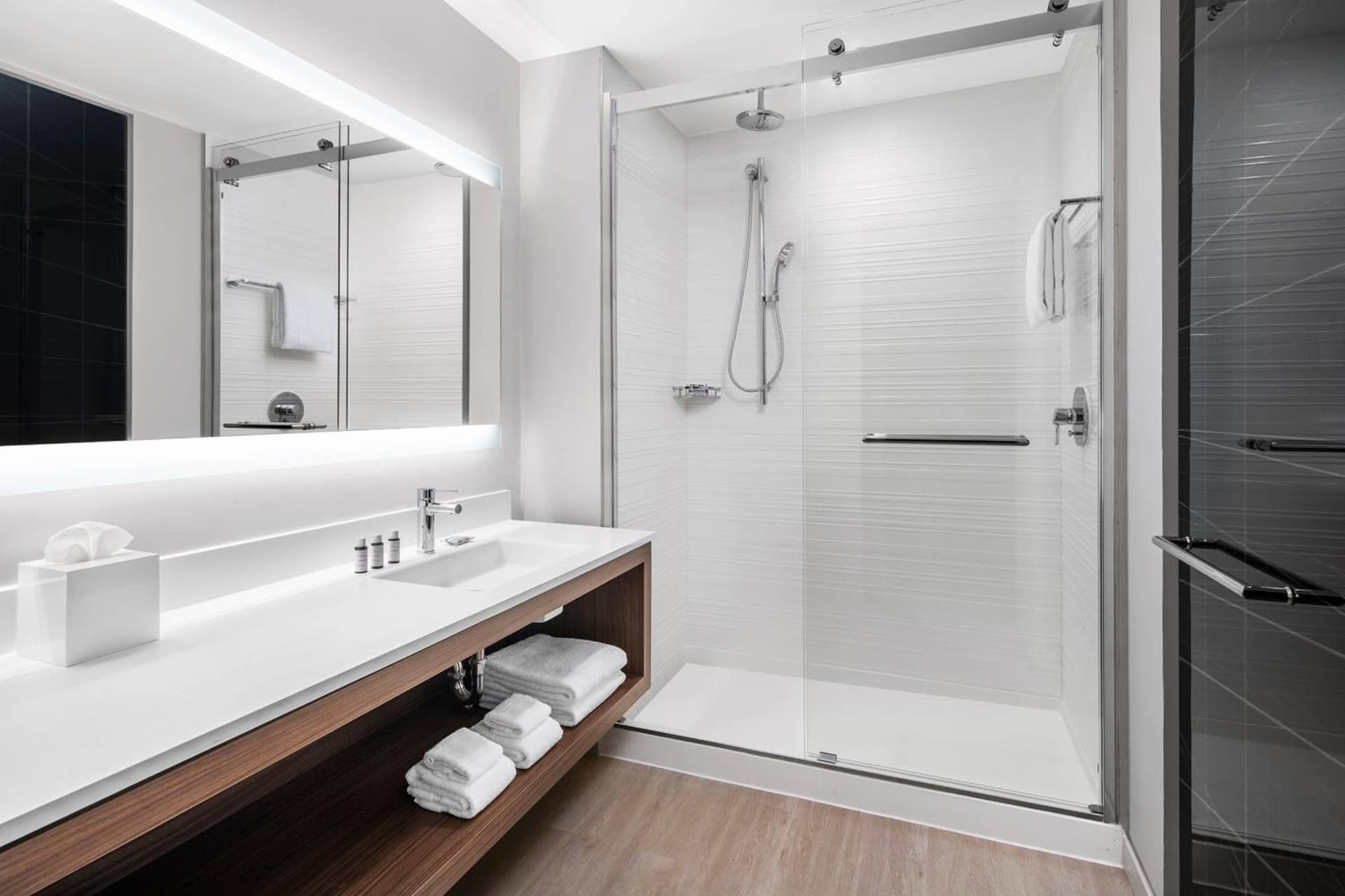 AC Hotel by Marriott Kingston, Jamaica - Photo 15