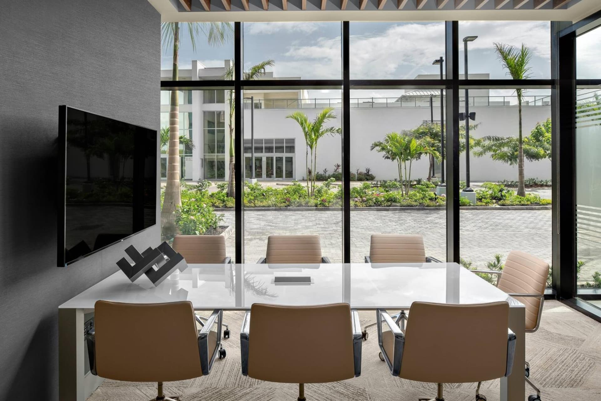 AC Hotel by Marriott Kingston, Jamaica - Photo 32