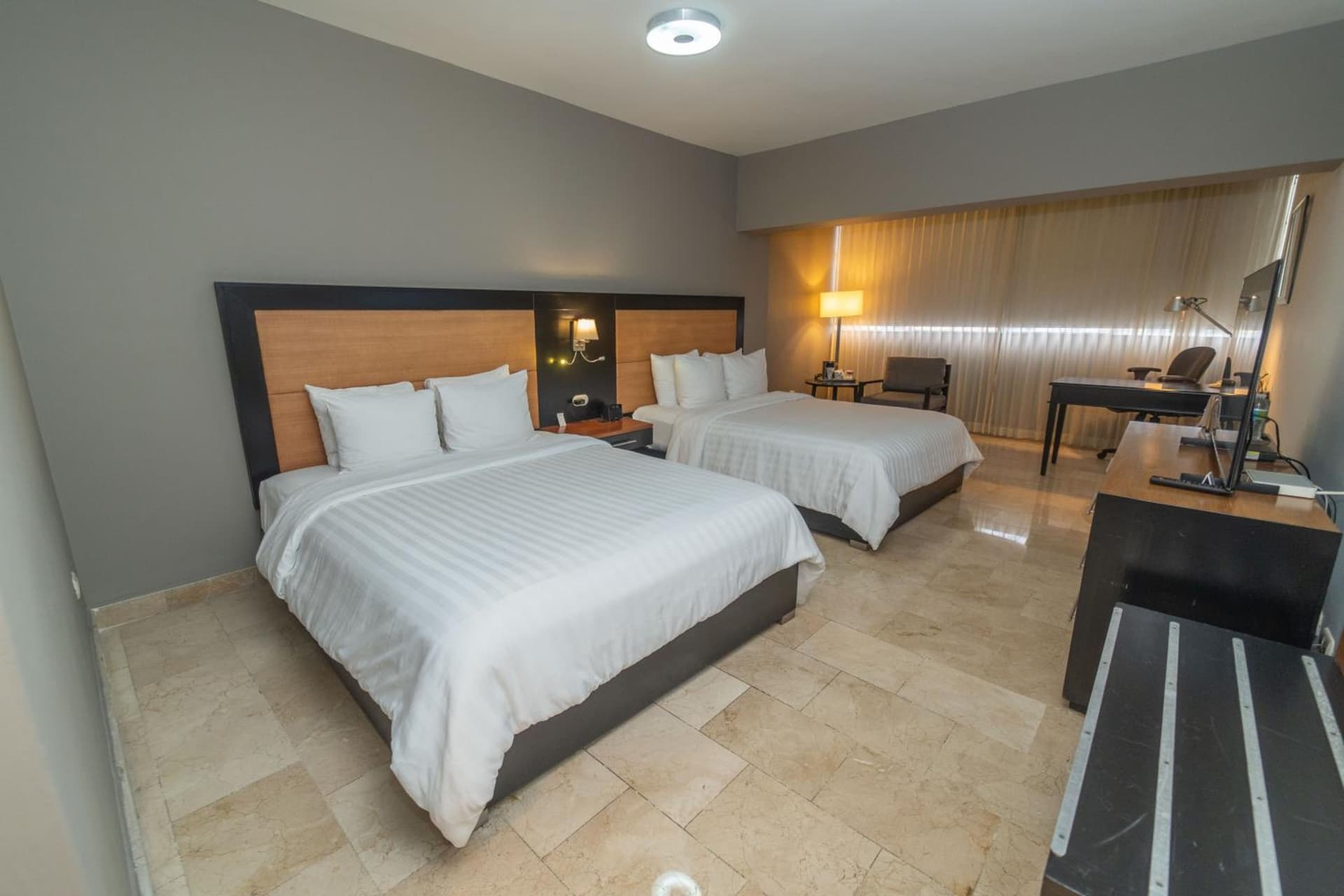 Radisson Hotel Santo Domingo - Photo 43