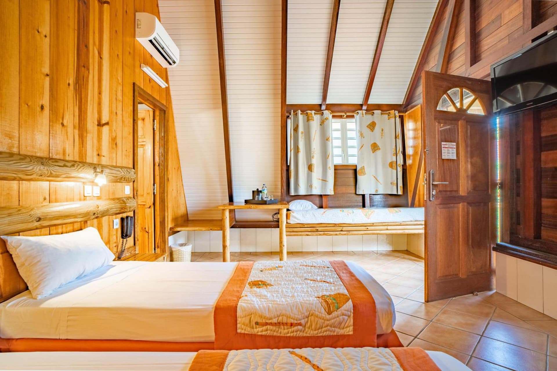 Hotel Bambou - Photo 65