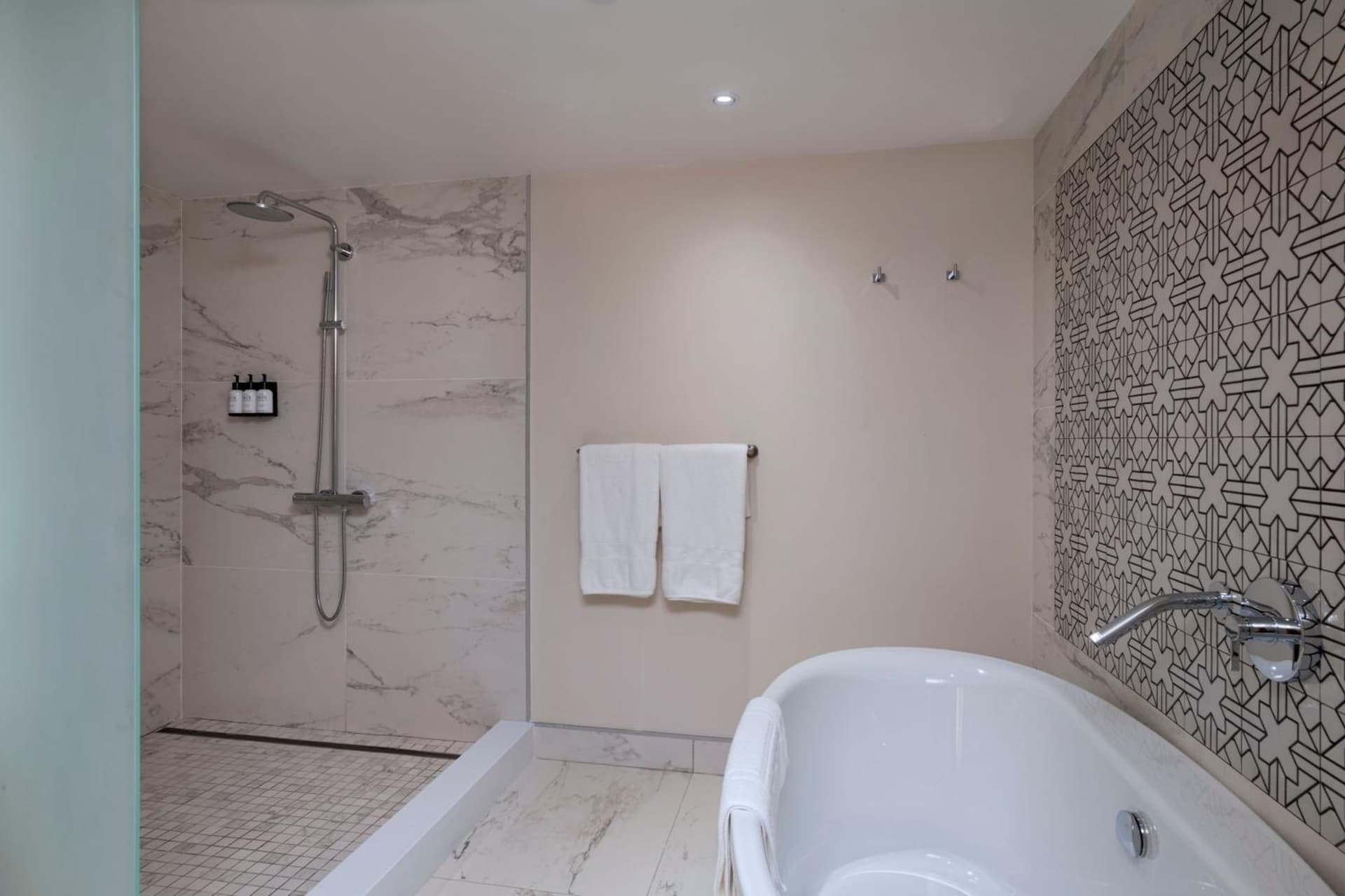 The BRIX Autograph Collection - Photo 69