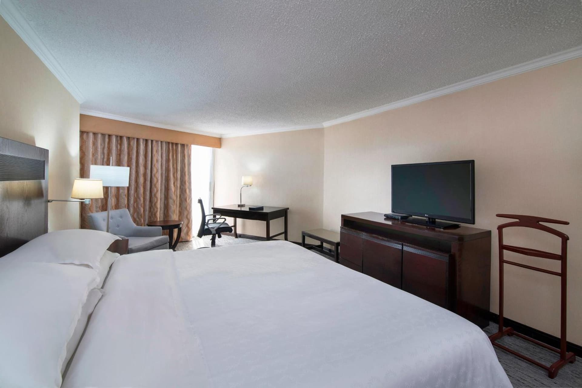 Sheraton Santo Domingo - Photo 9