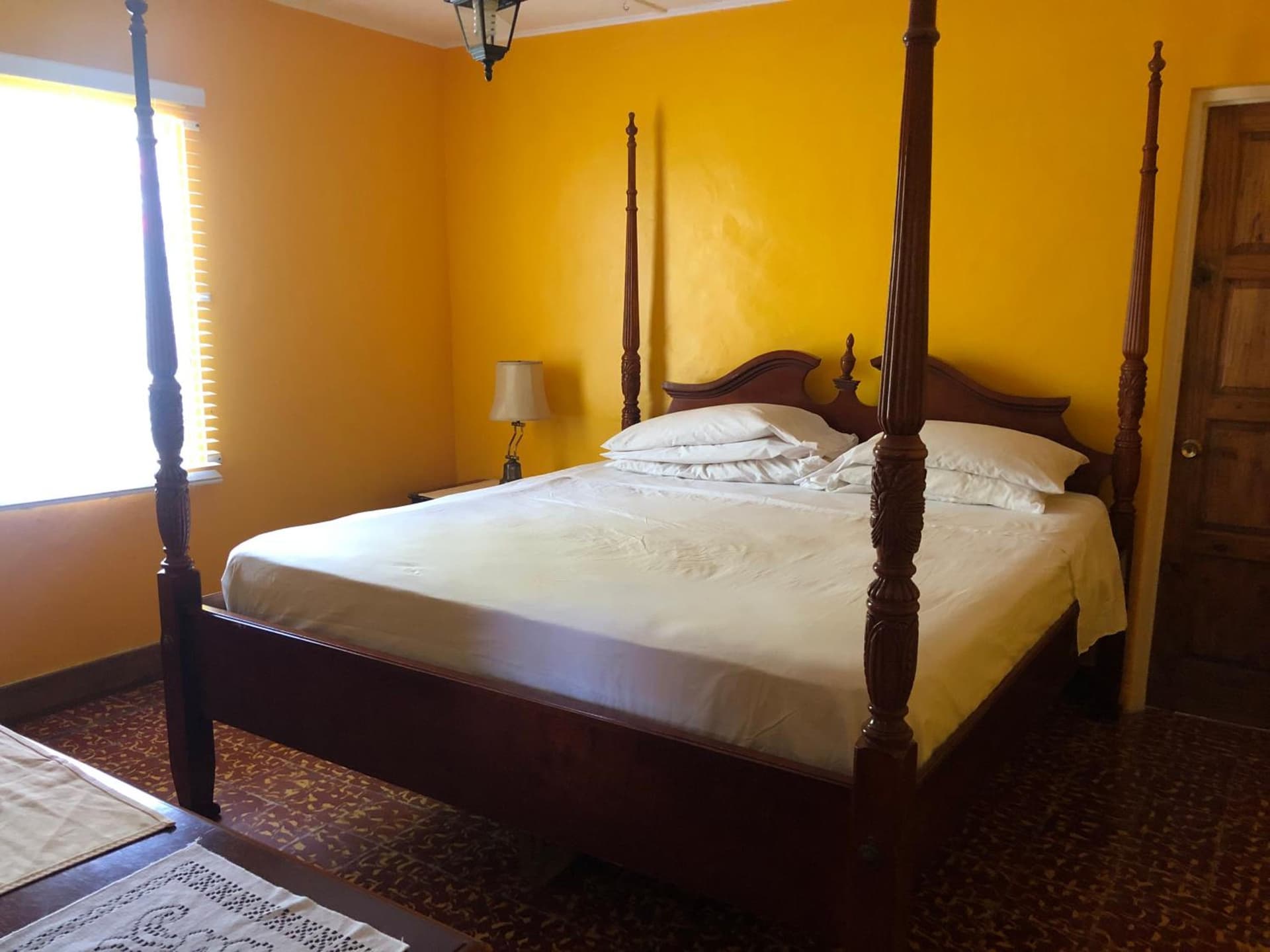 Nat’s place - Photo 2