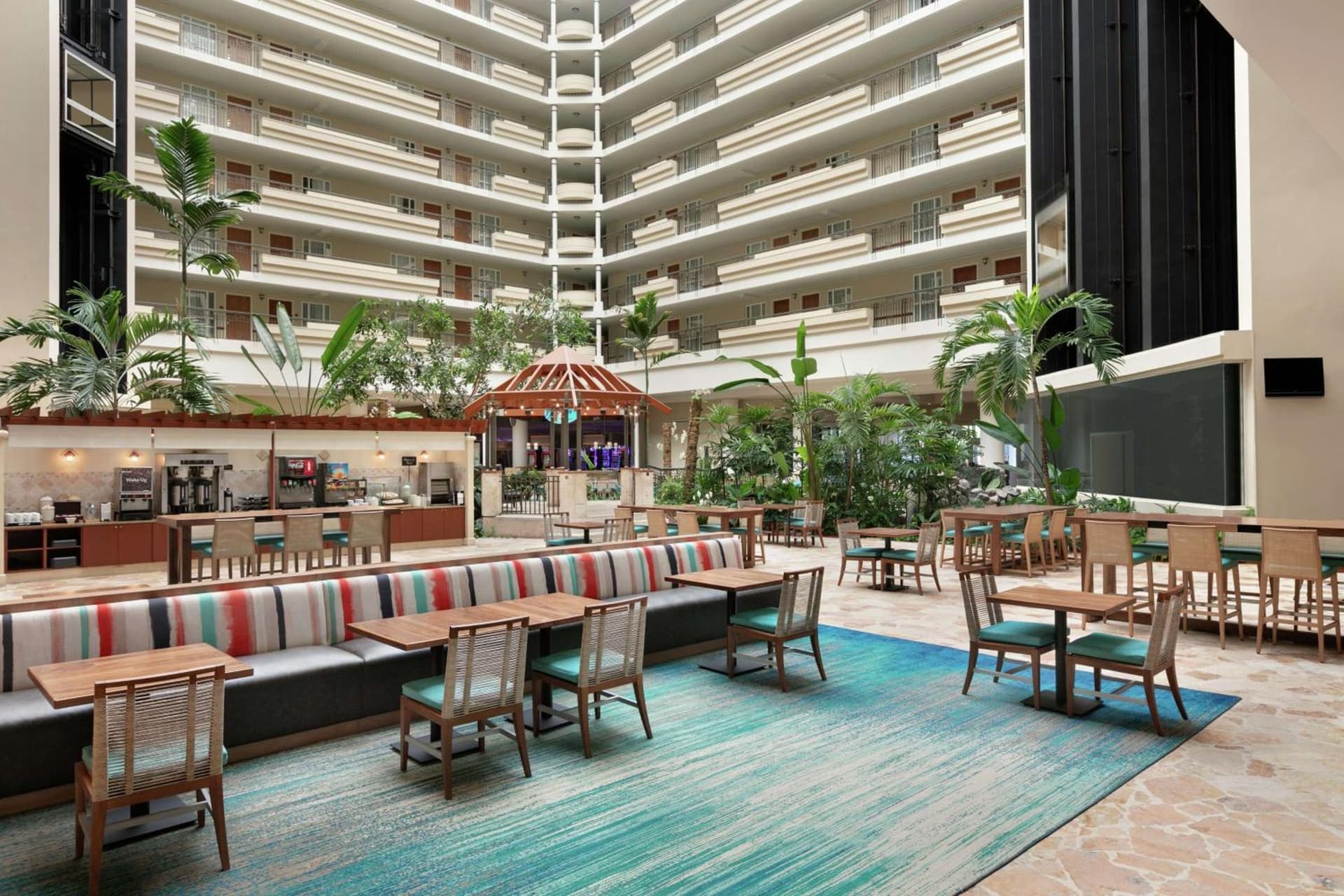 Embassy Suites by Hilton San Juan - Hotel & Casino - Photo 53