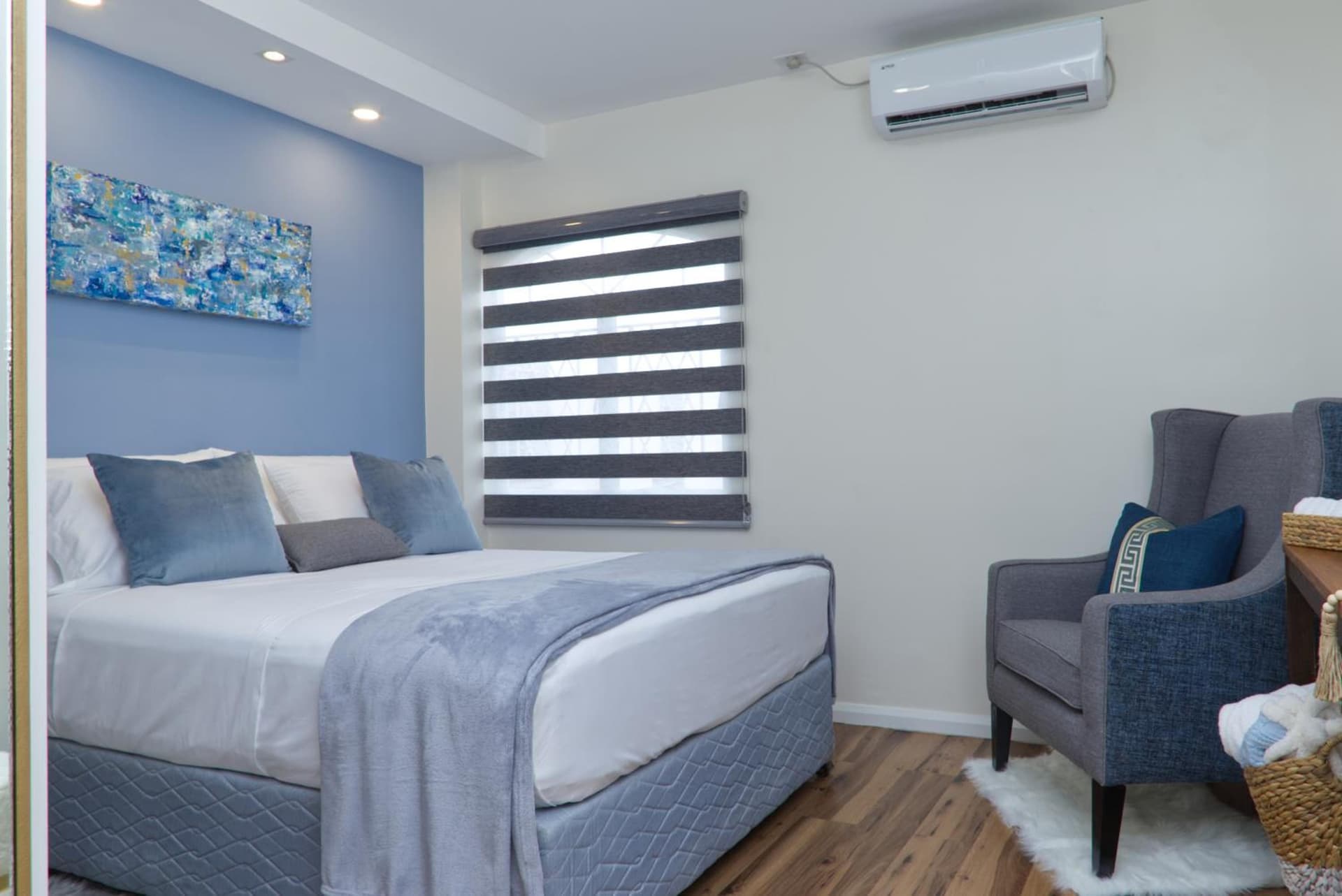 The Cozy Condo - A Modern Retreat - Photo 44