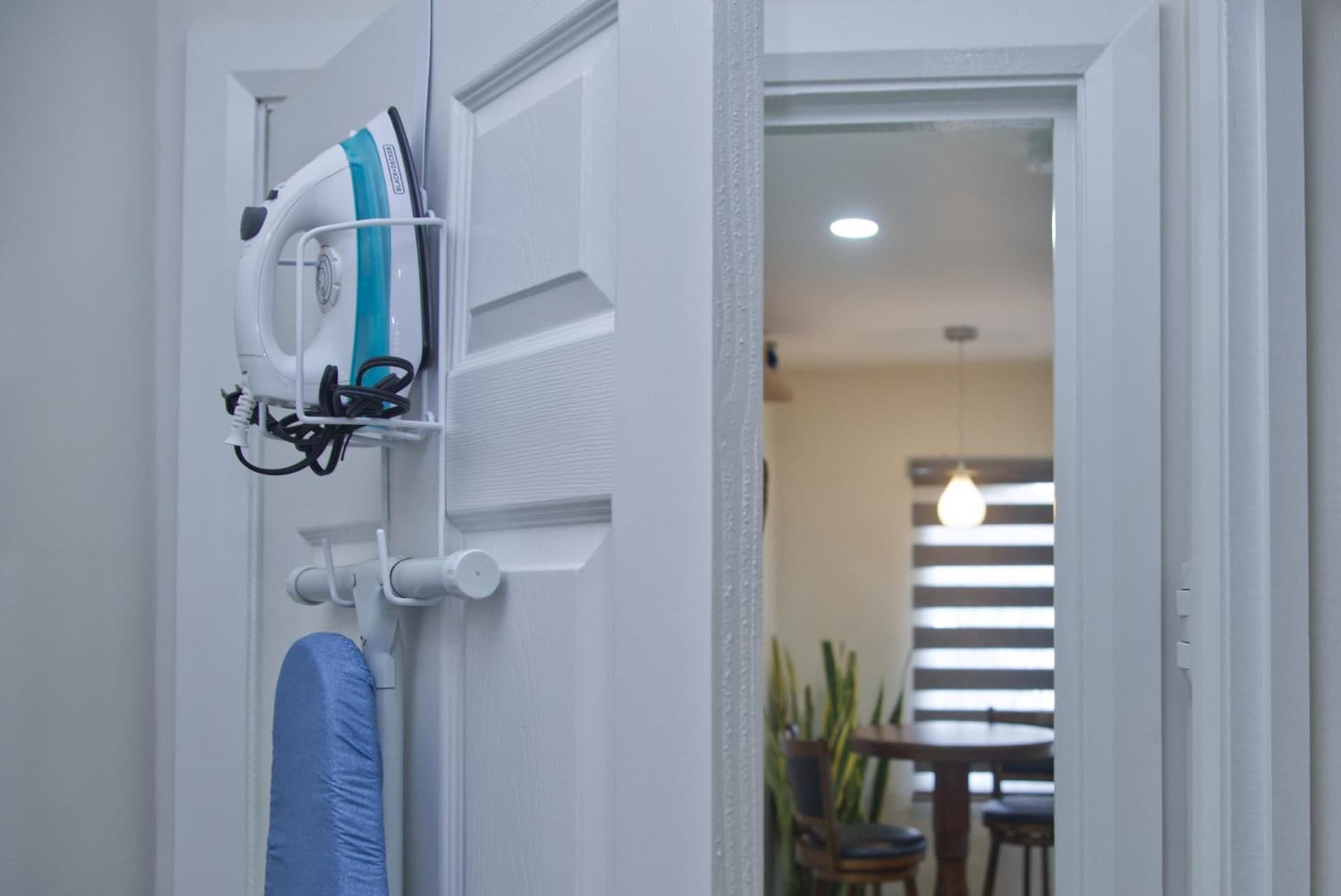 The Cozy Condo - A Modern Retreat - Photo 43