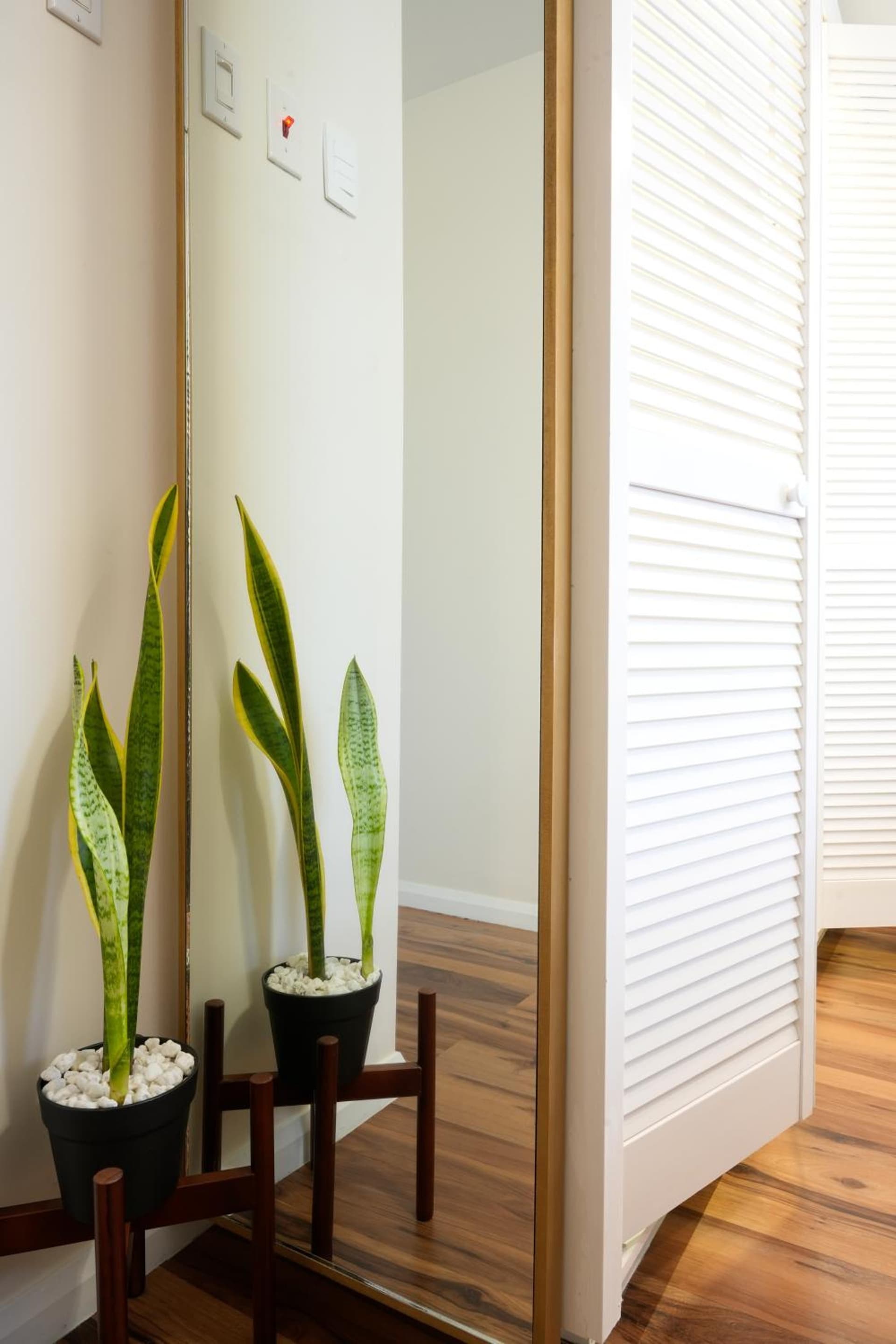 The Cozy Condo - A Modern Retreat - Photo 30