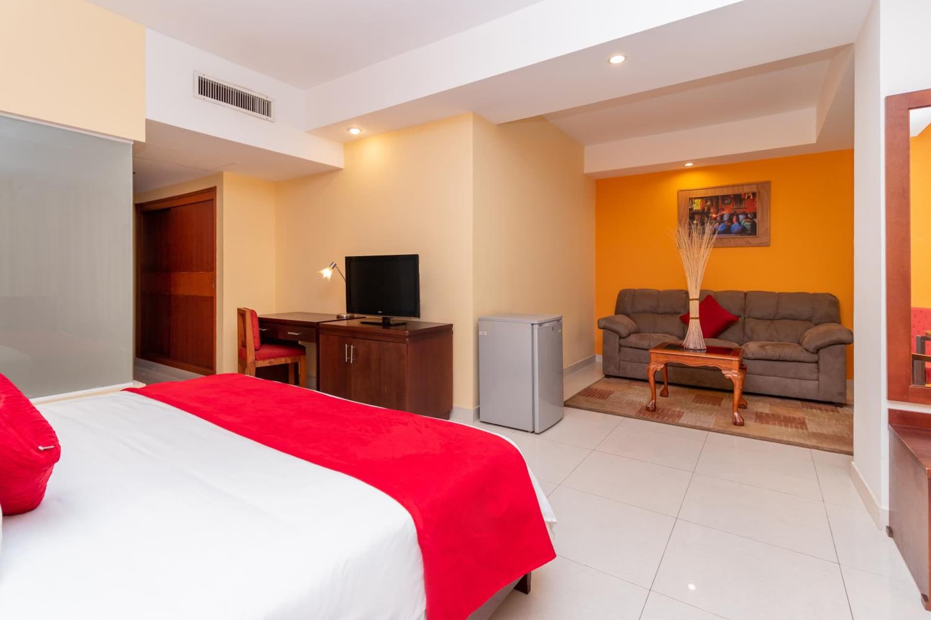 Hotel Faranda Express Puerta del Sol Porlamar - Photo 20