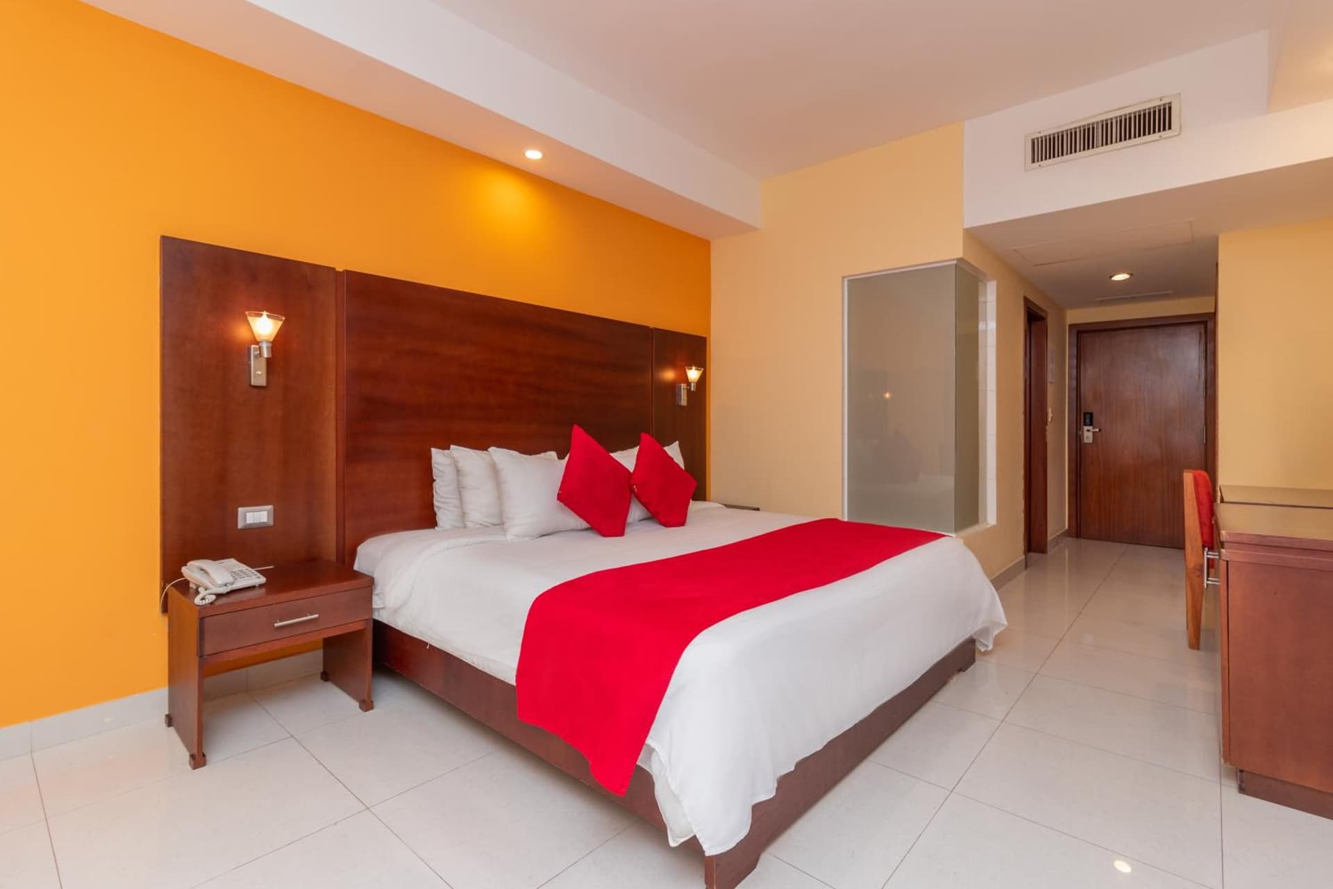 Hotel Faranda Express Puerta del Sol Porlamar - Photo 19