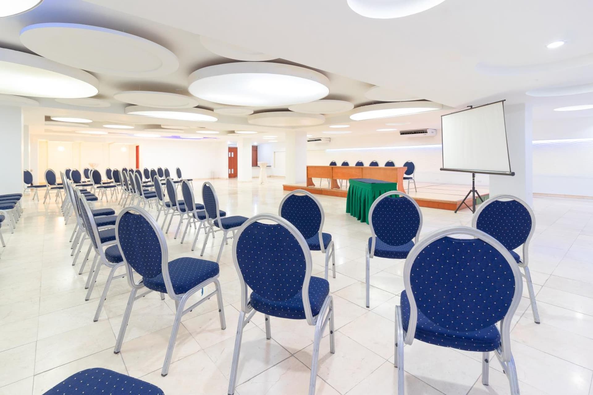 Hotel Faranda Express Puerta del Sol Porlamar - Photo 38