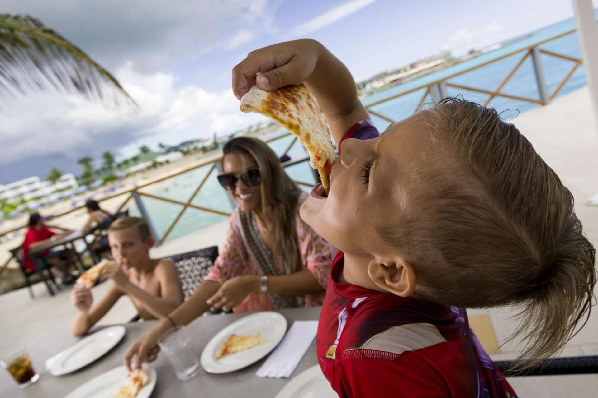 Sonesta Maho Beach All Inclusive Resort Casino & Spa - Photo 11