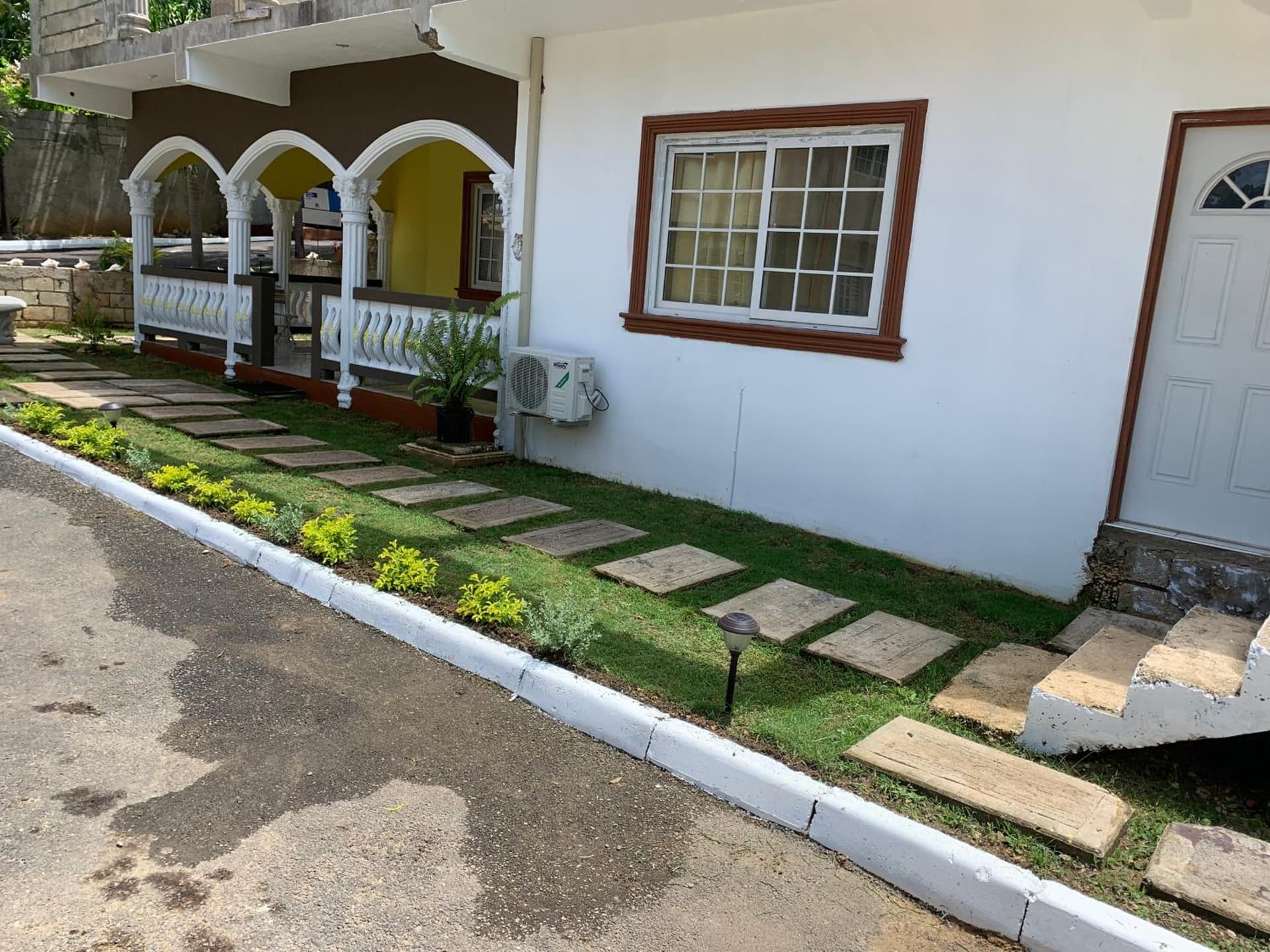 Mini Cozy Lodging - Photo 14