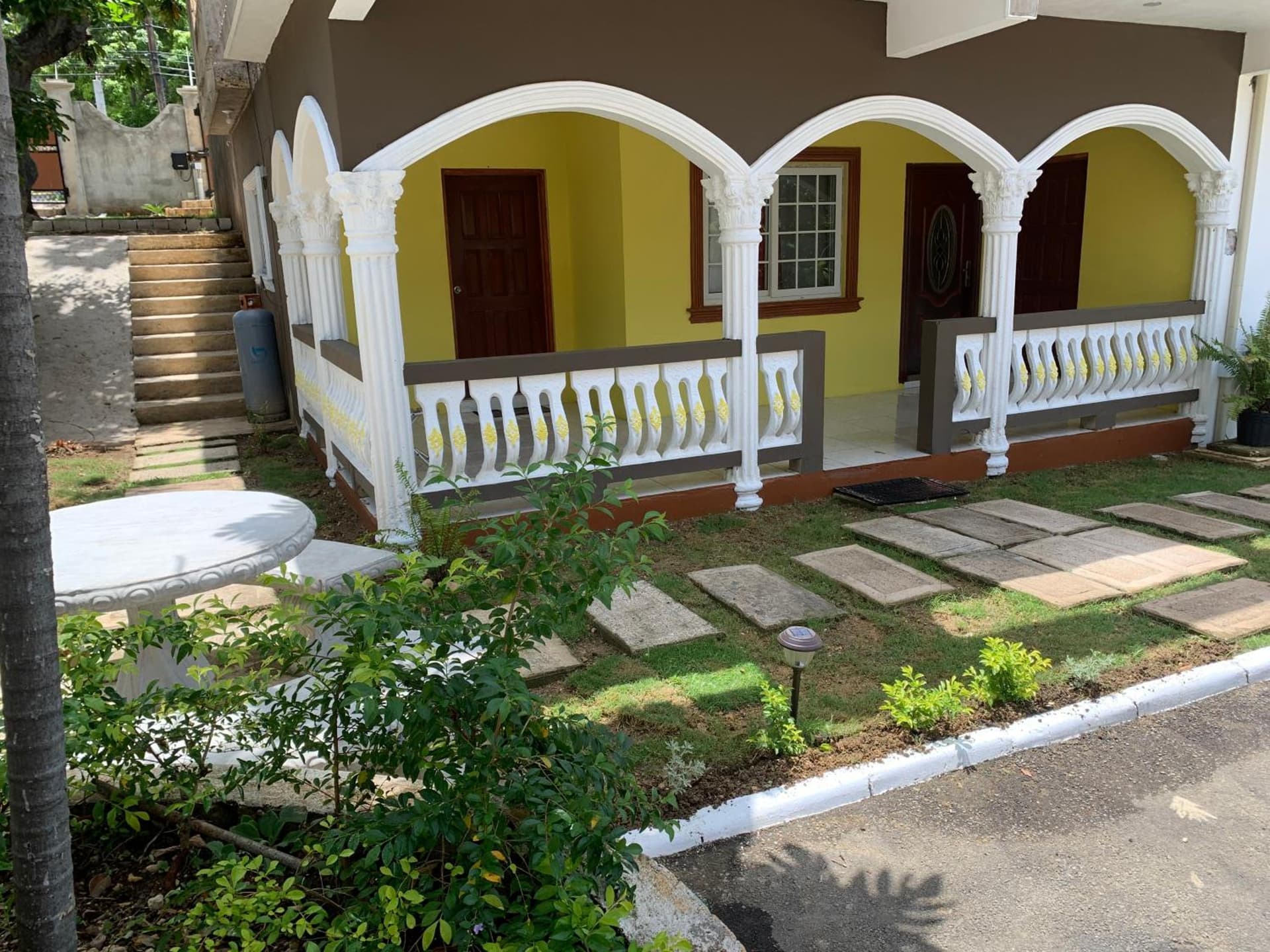 Mini Cozy Lodging - Photo 10