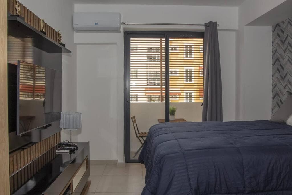 Brand new, with private Jacuzzi - Photo 22