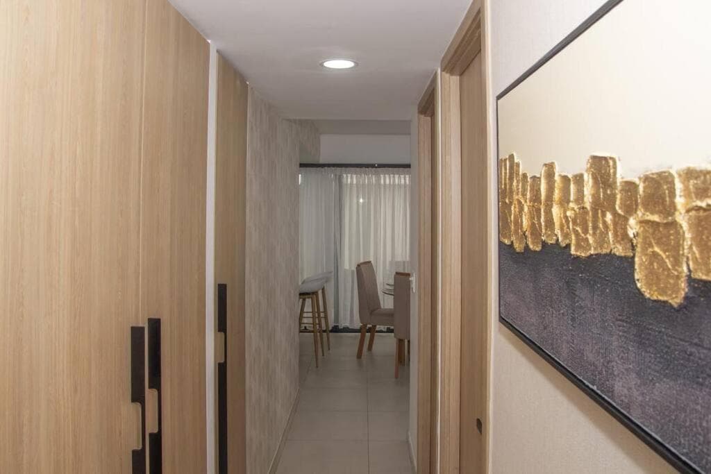 Brand new, with private Jacuzzi - Photo 14