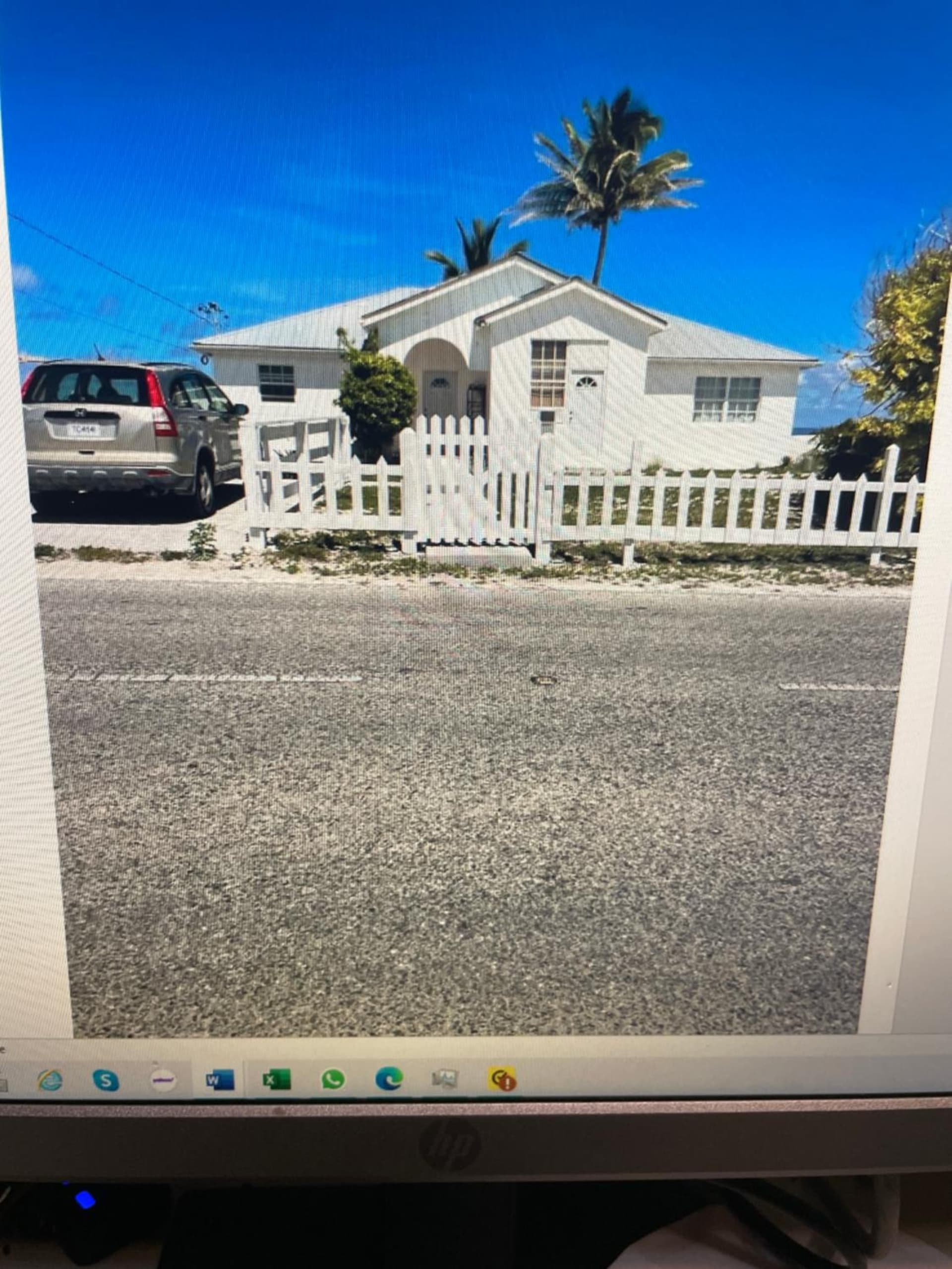 John’s Place - Photo 4