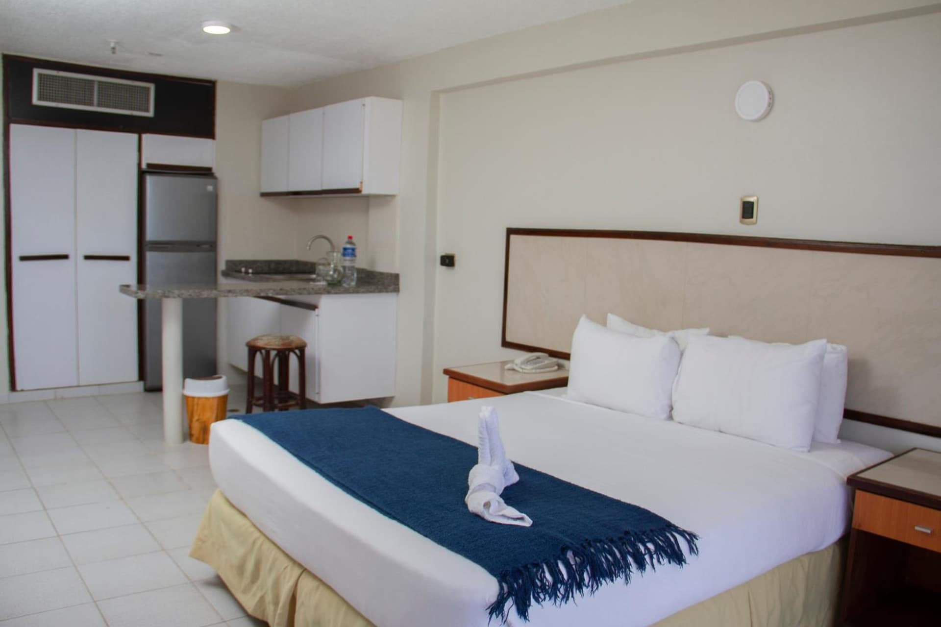 Hotel Margarita Dynasty - Photo 14