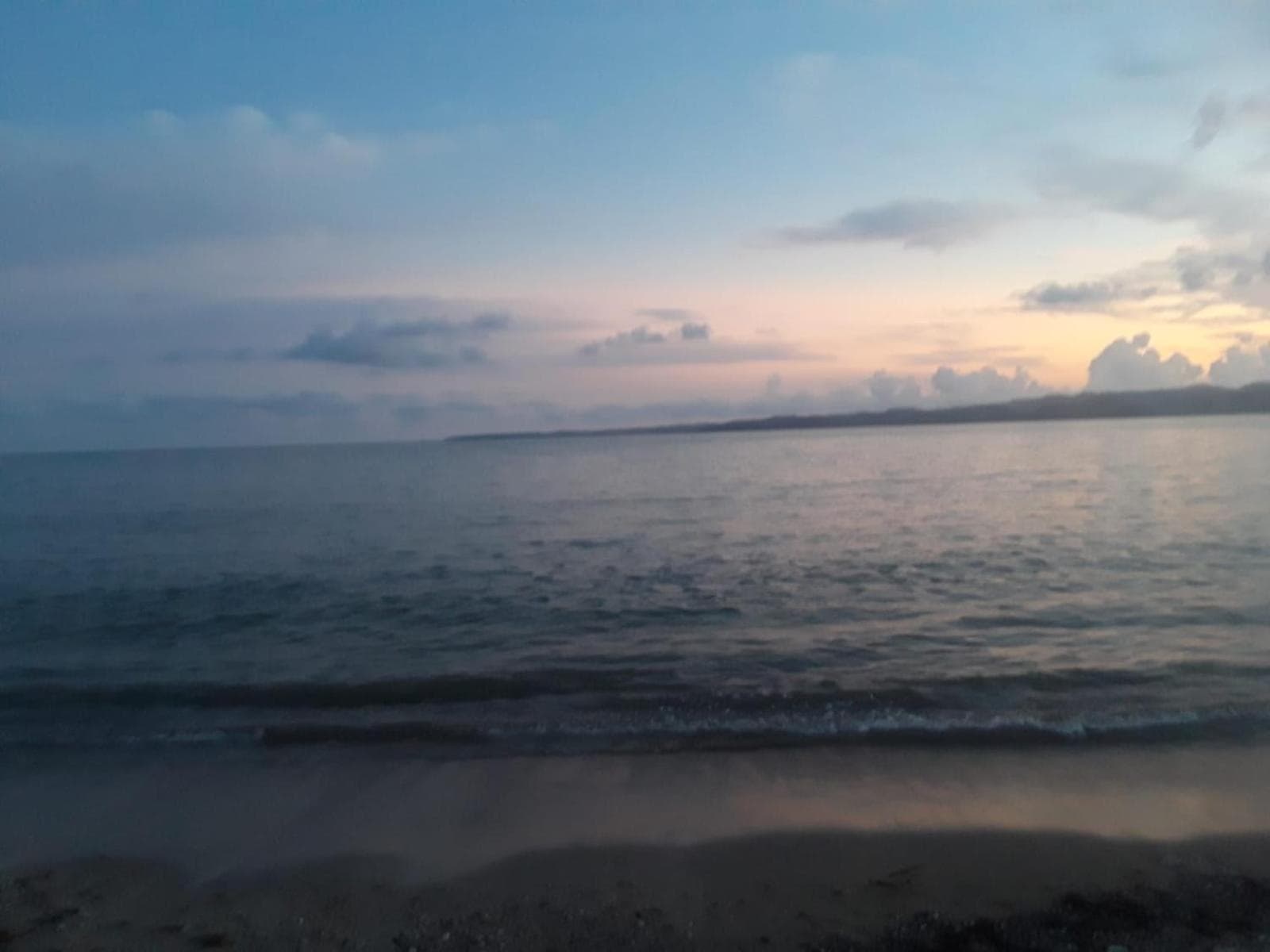 Ocean Breeze Hotel & Restaurant - Photo 3