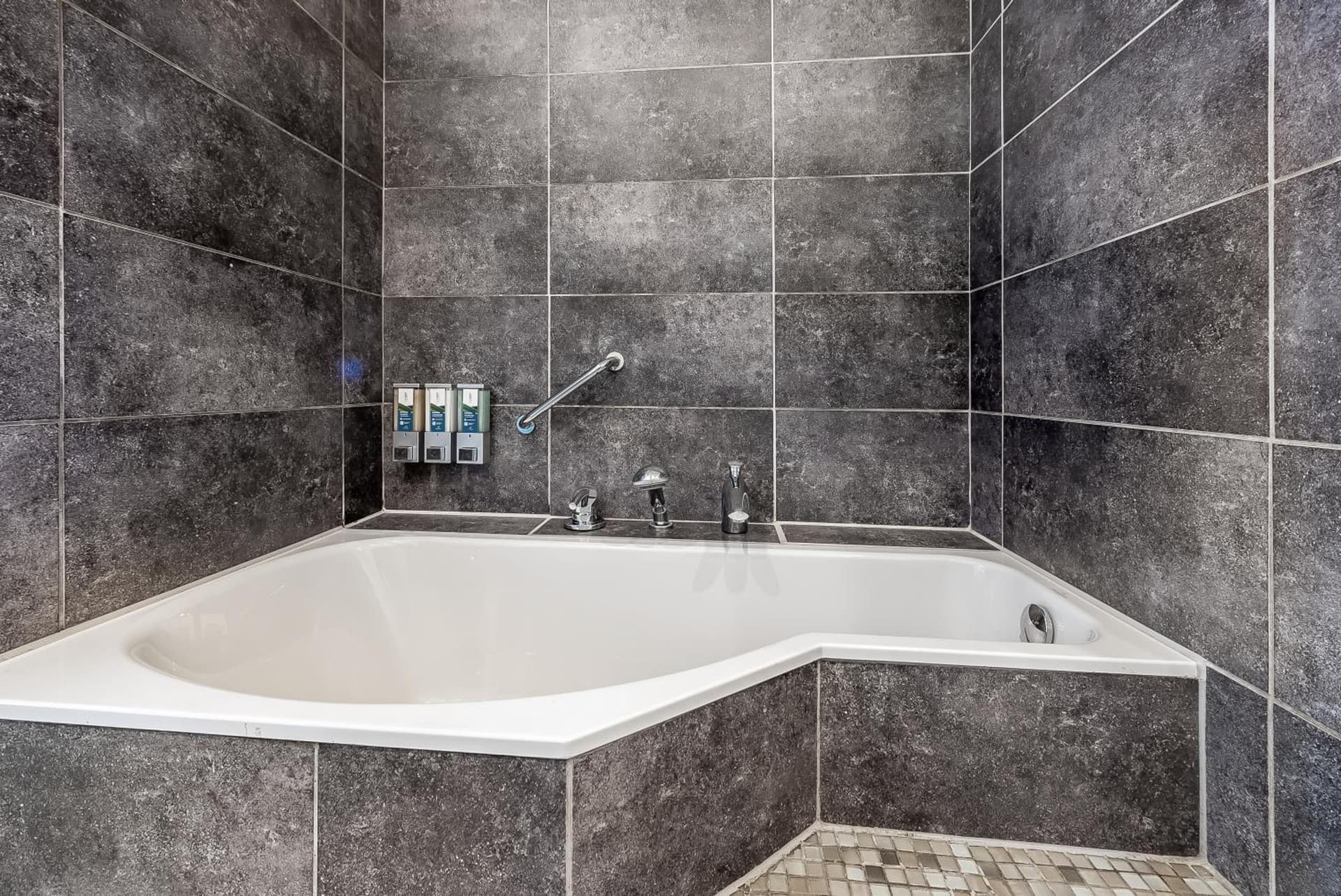 LionsDive Beach Resort - Photo 70