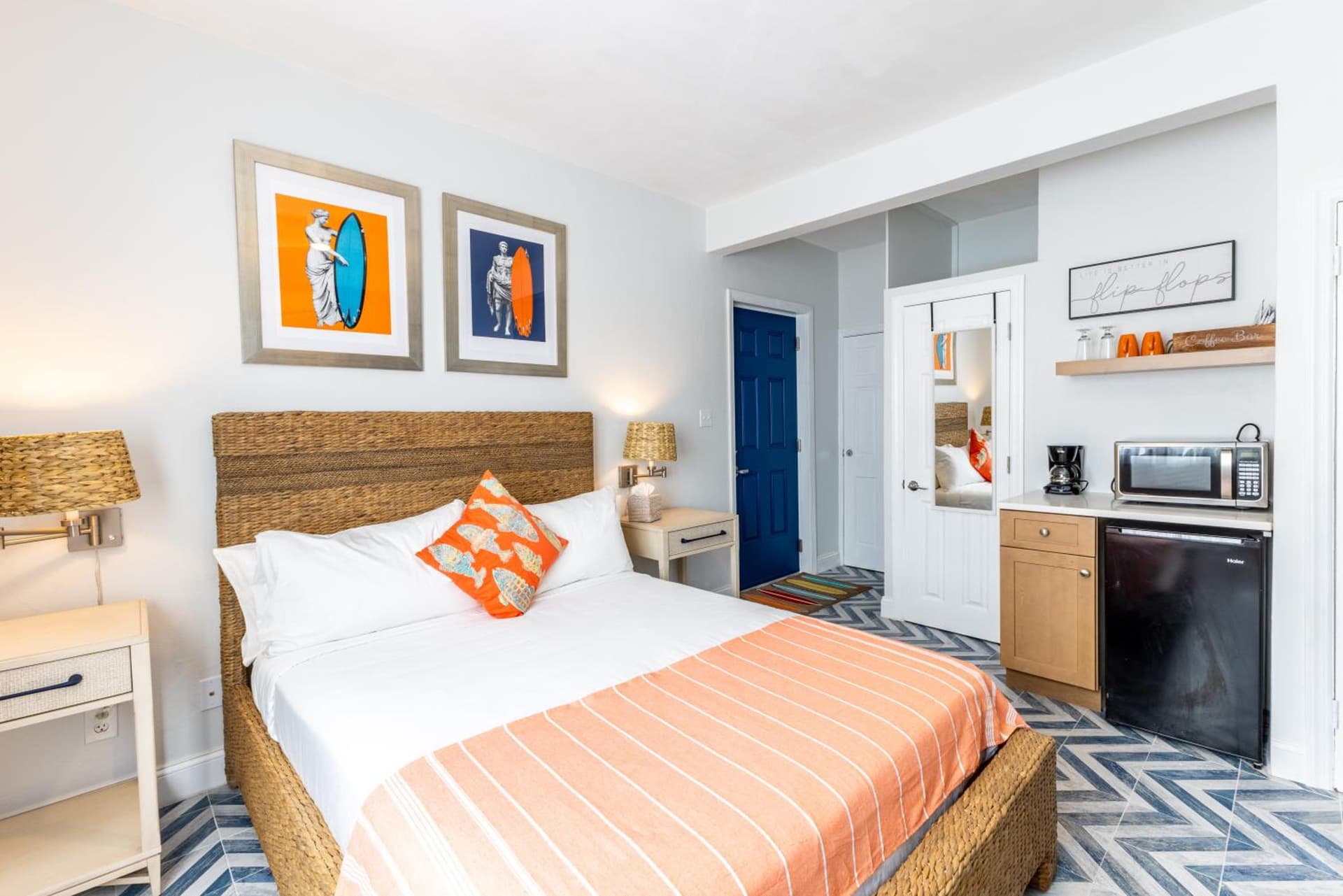 Sebastian's on the beach hotel - Photo 30