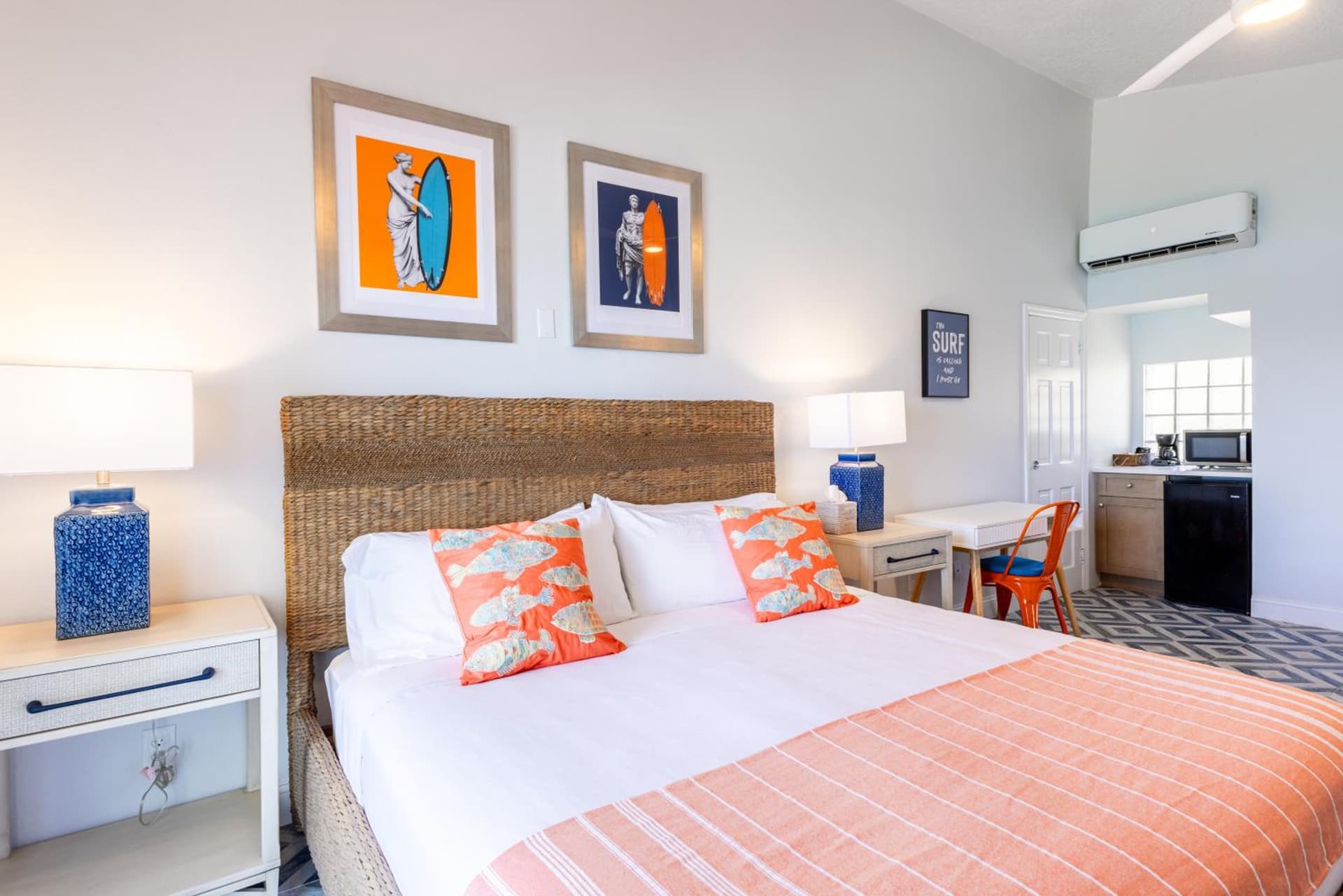 Sebastian's on the beach hotel - Photo 54