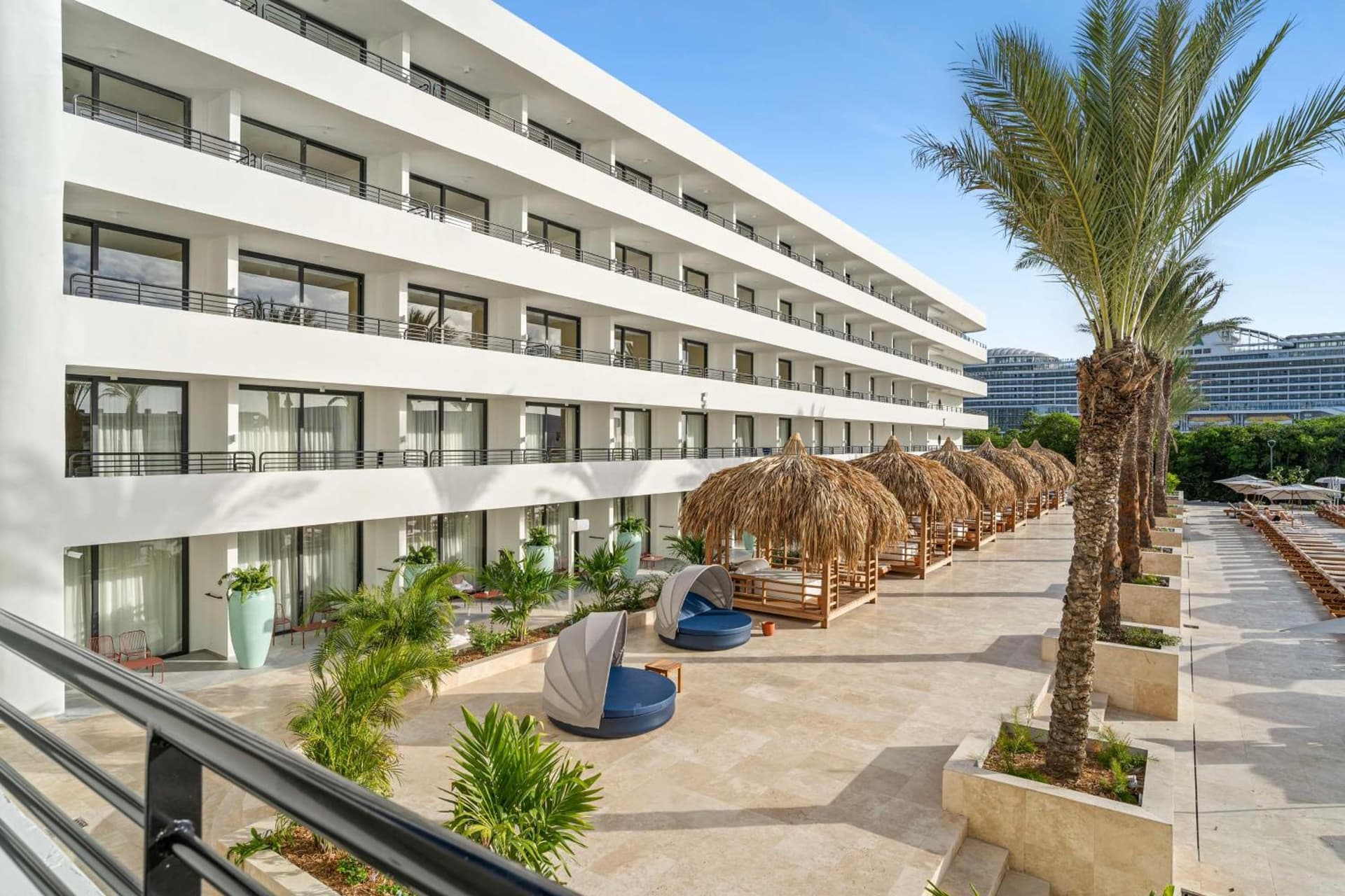 The Rif At Mangrove Beach Corendon Curacao All-Inclusive, Curio by Hilton - Photo 48