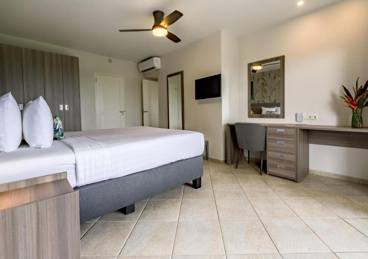 LionsDive Beach Resort - Photo 119