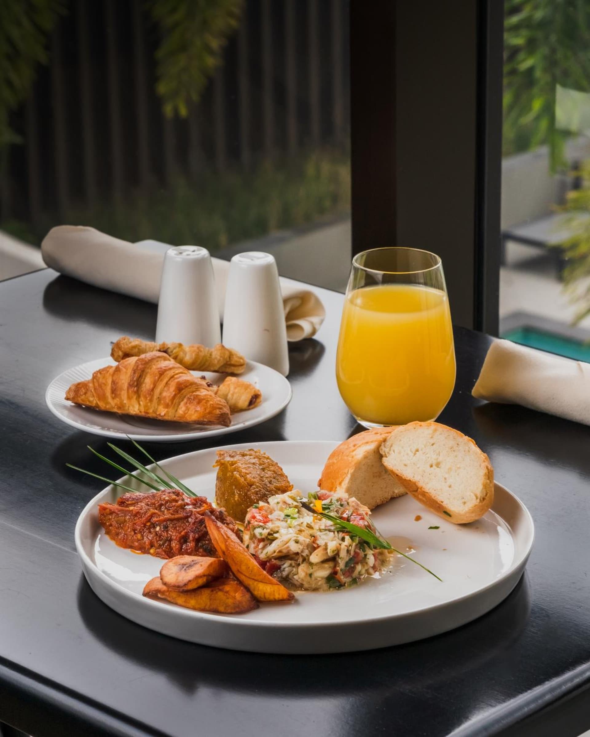 The BRIX Autograph Collection - Photo 42