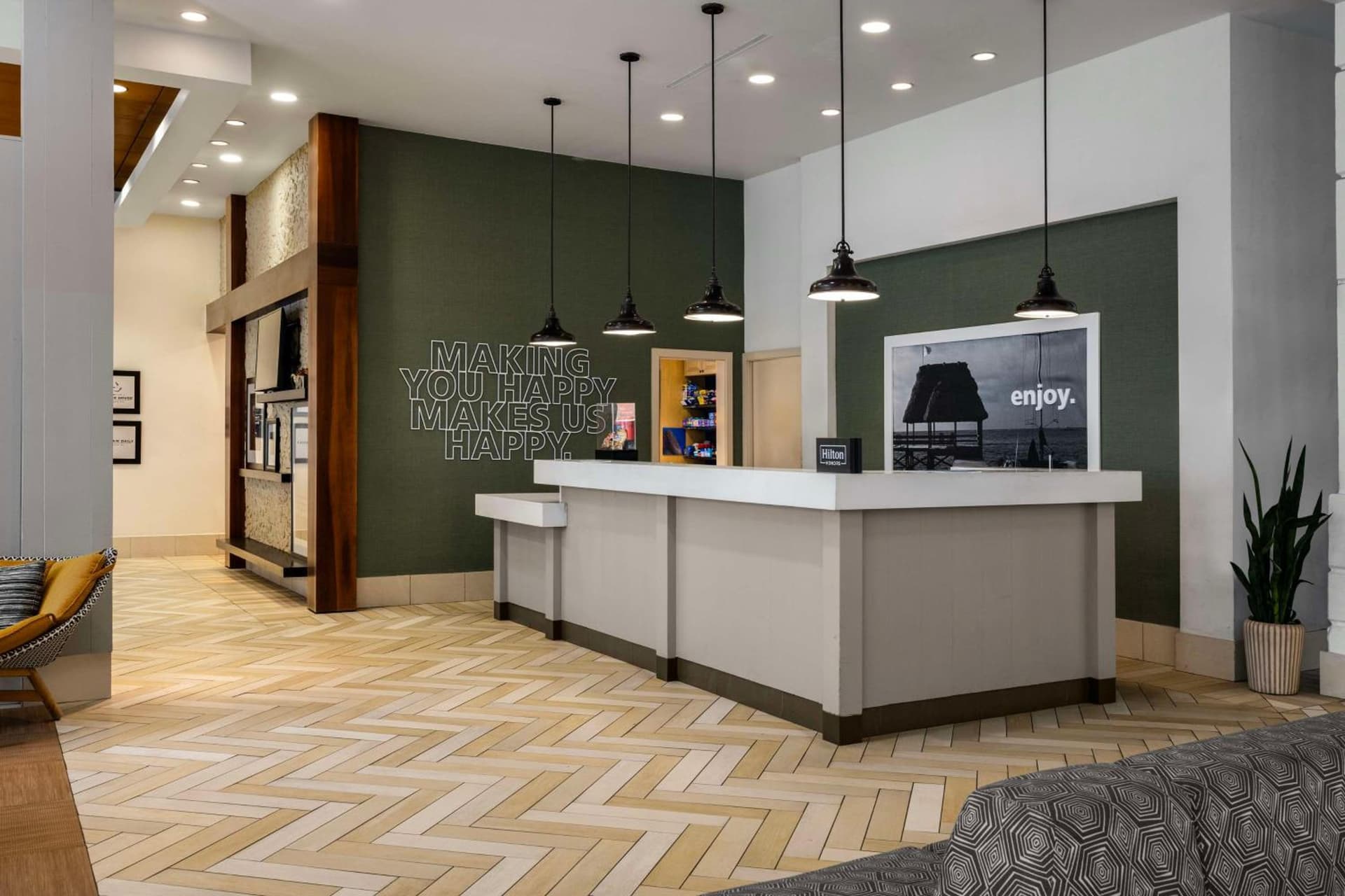 Hampton Inn & Suites San Juan - Photo 3