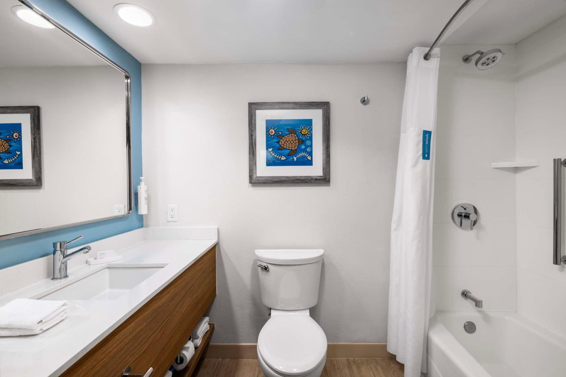 Hampton Inn & Suites San Juan - Photo 38