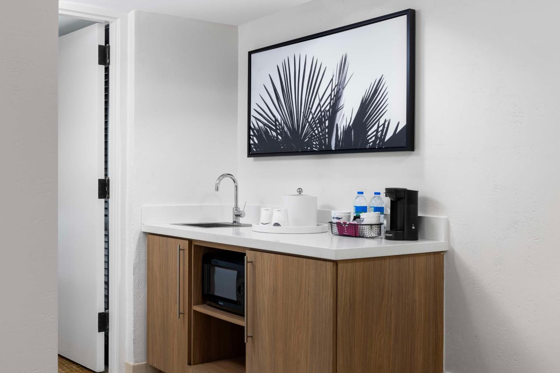 Hampton Inn & Suites San Juan - Photo 47