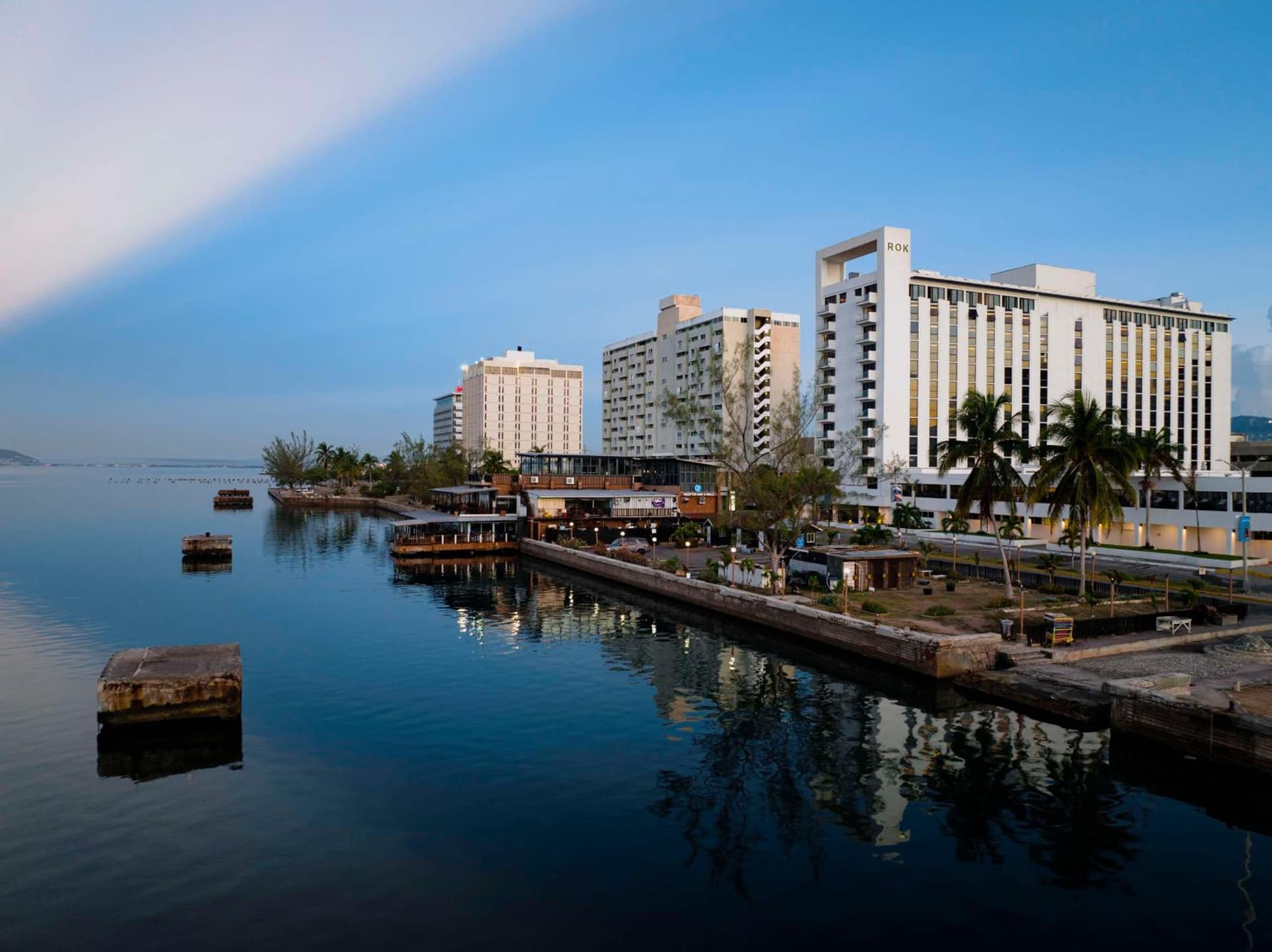 ROK Hotel Kingston, Tapestry Collection By Hilton - Photo 13