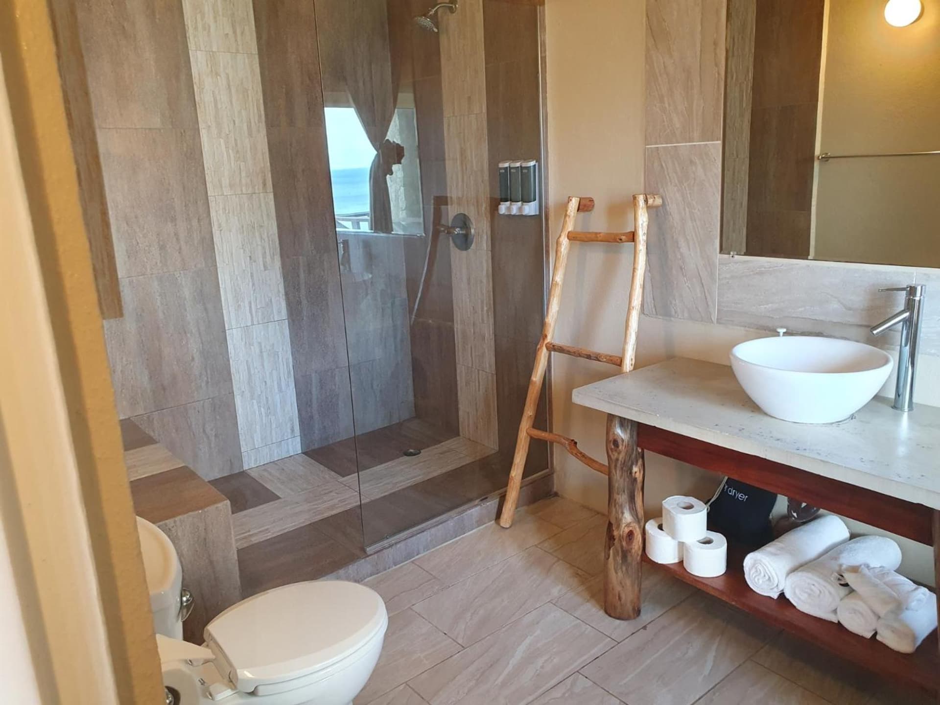 Green Fig Resort & Spa - Photo 43