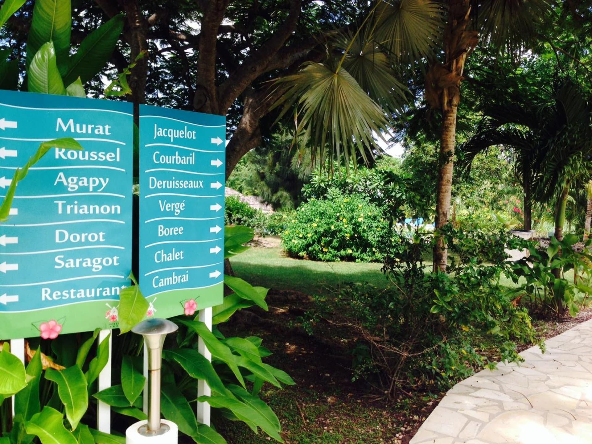 Au Village de Menard - Photo 42