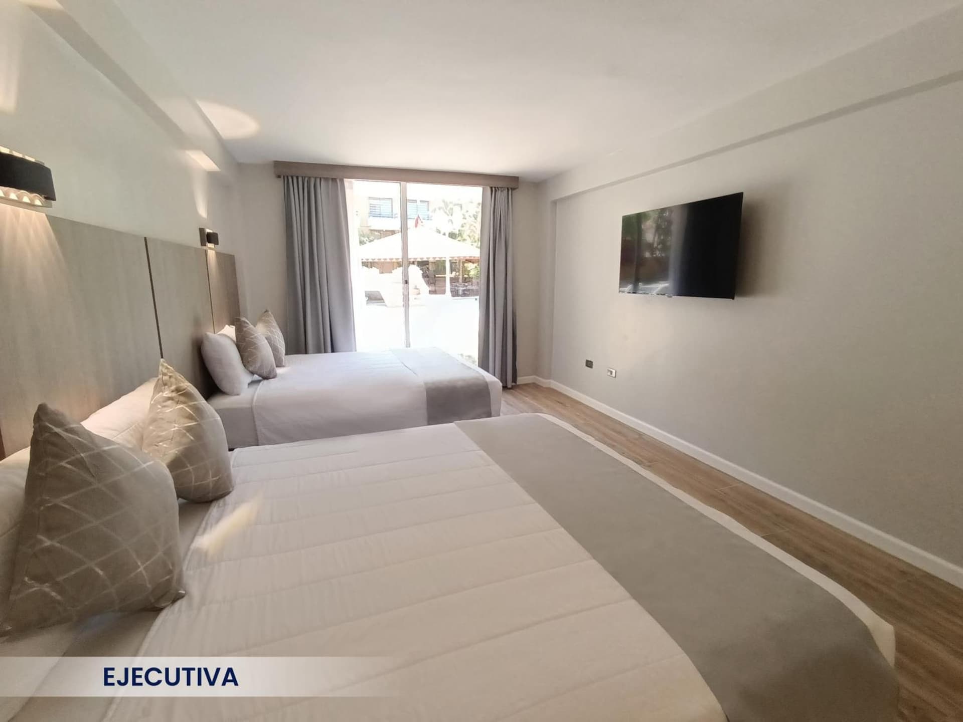 Hotel Margarita Dynasty - Photo 20