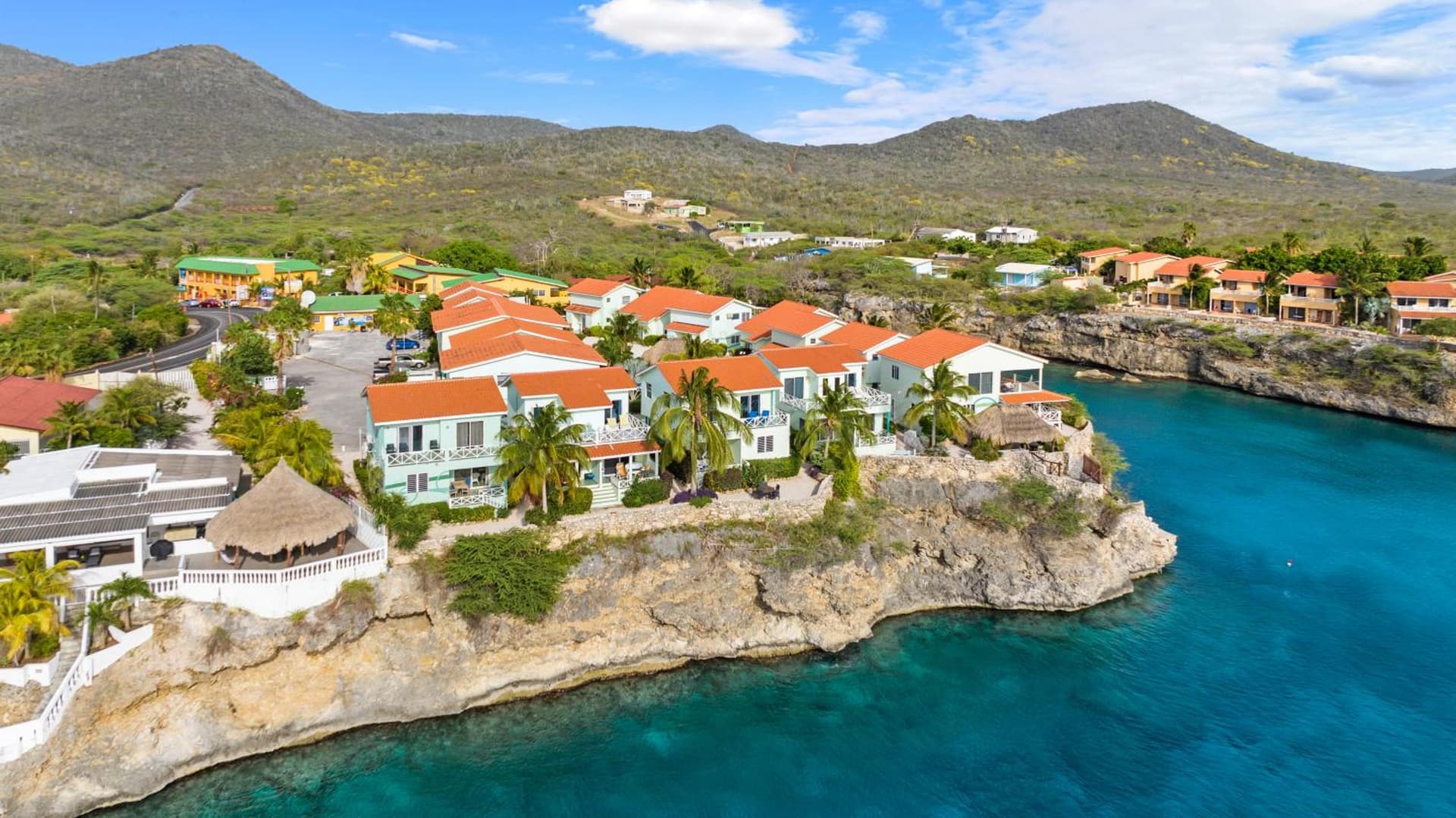 Lagoon Ocean Resort - Photo 4