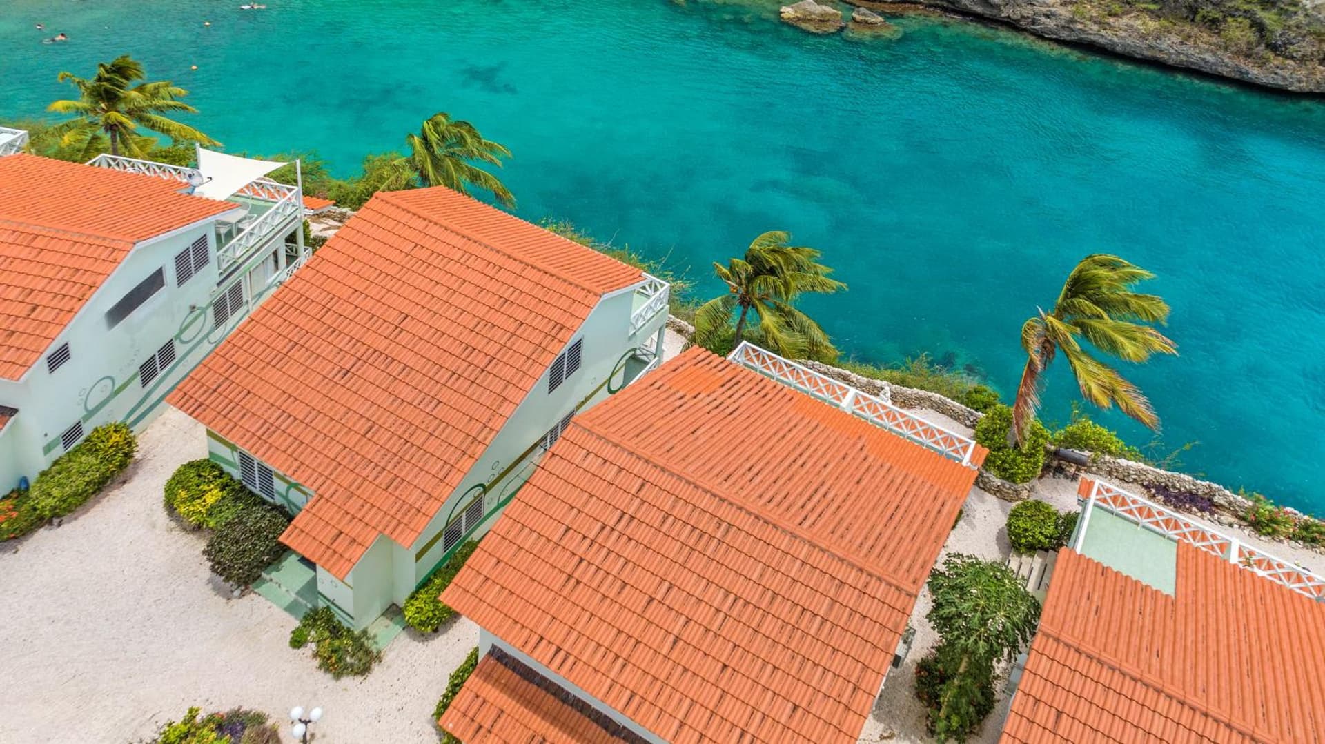 Lagoon Ocean Resort - Photo 11